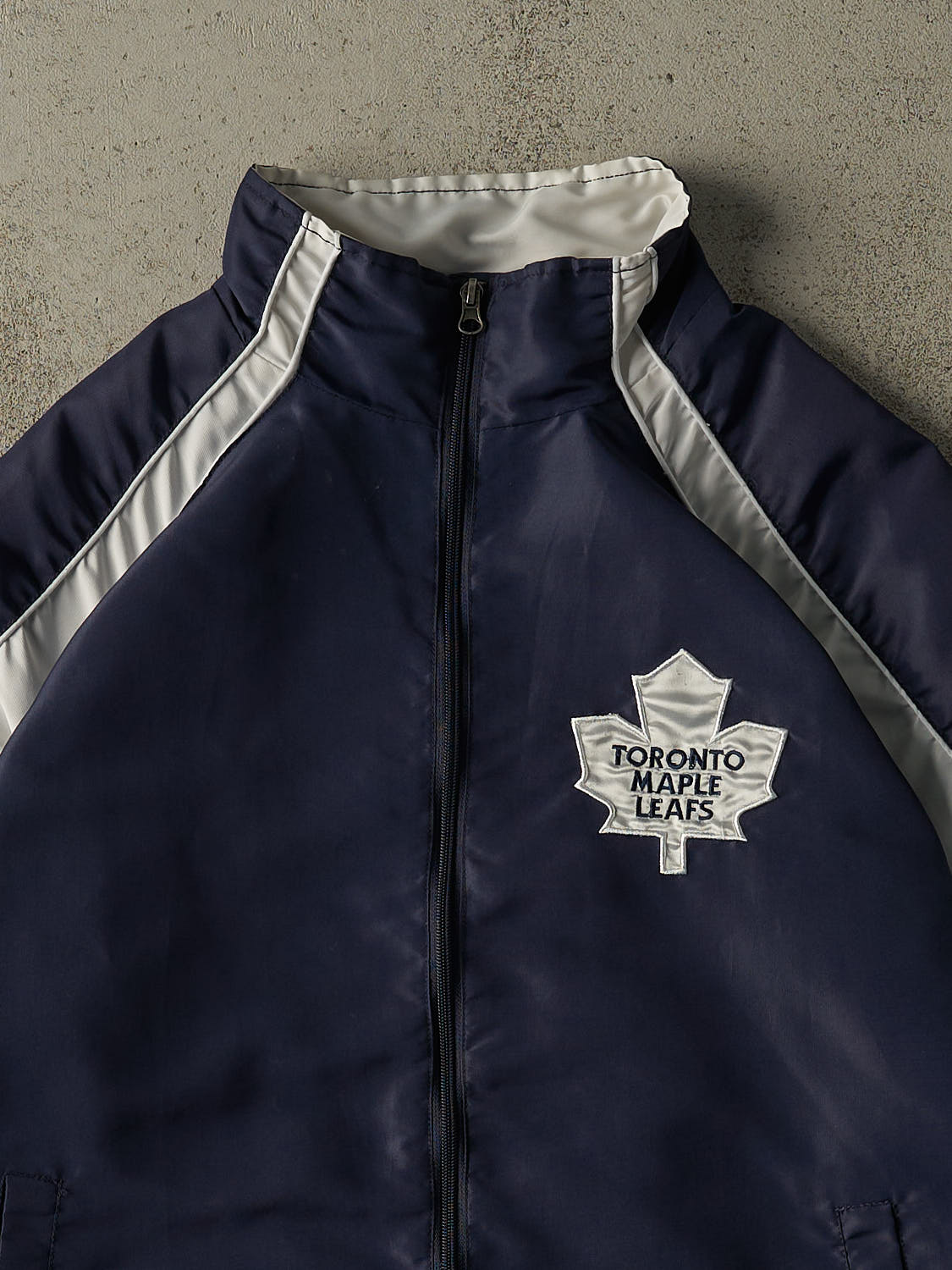 Vintage Y2K Navy Blue & White Toronto Maple Leafs Track Jacket (XL/XXL)