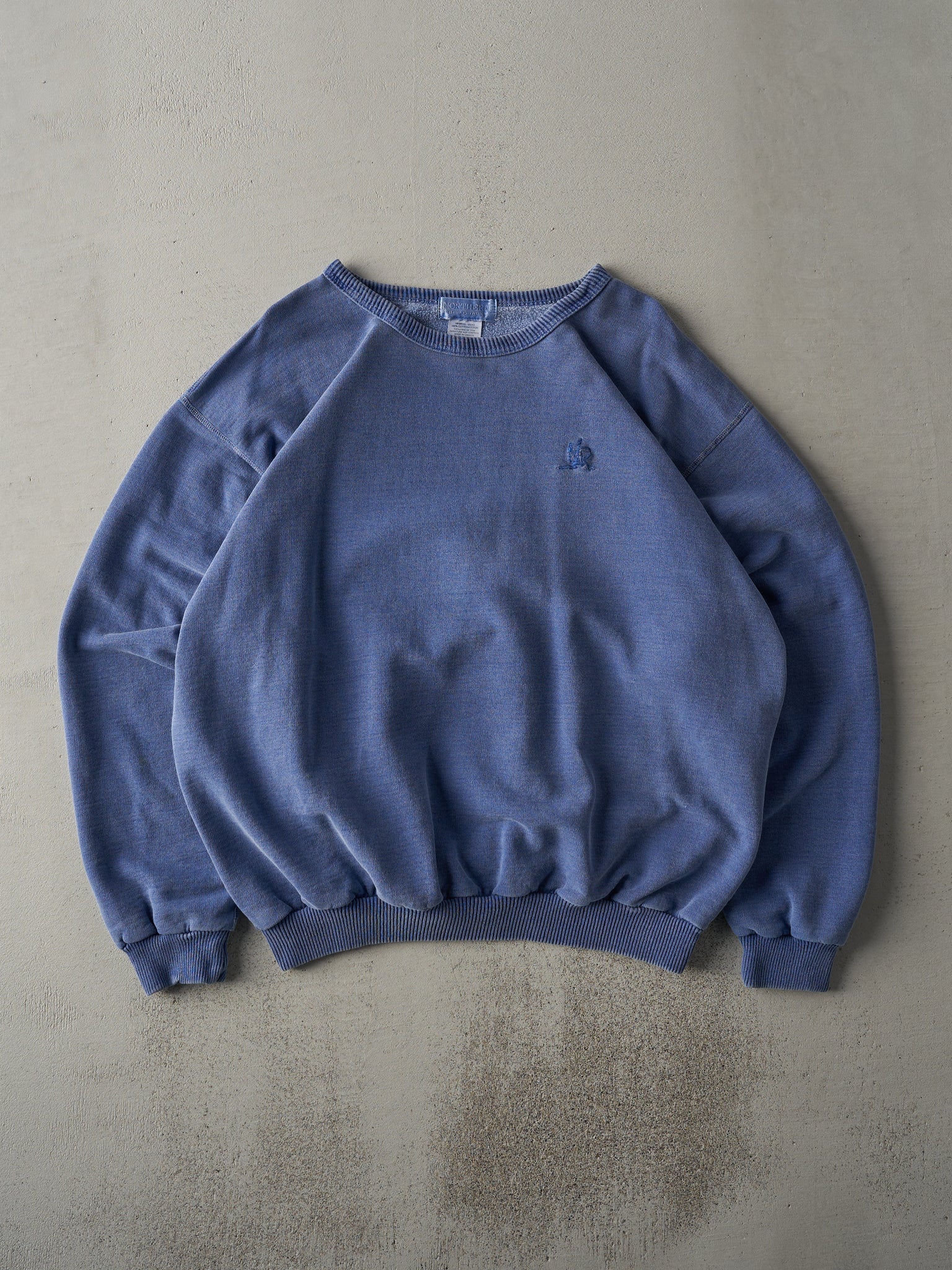 Vintage 90s Washed Blue Northern Reflections Embroidered Logo Crewneck (L/XL)