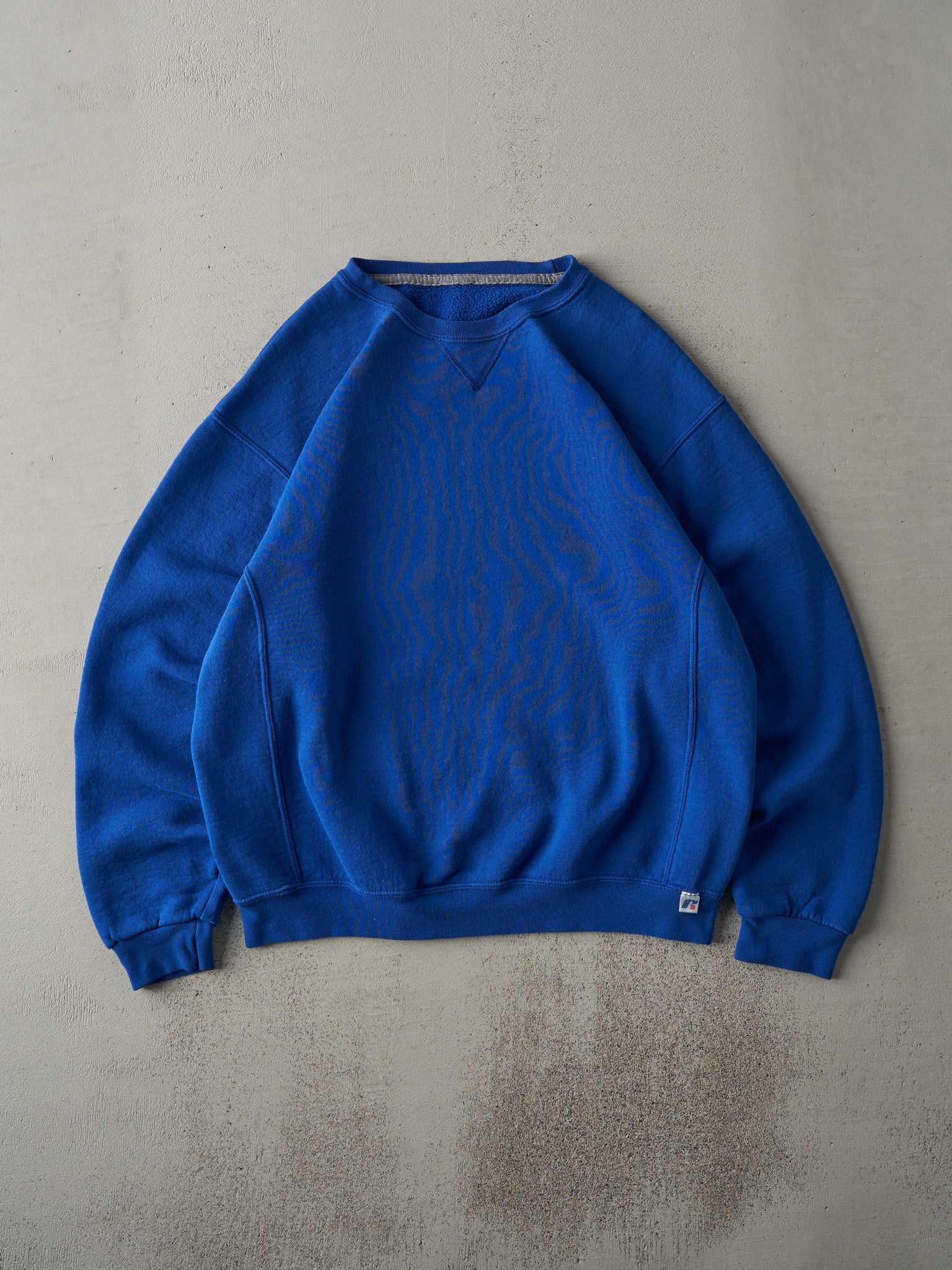 Vintage Y2K Cobalt Blue Russell Athletics Blank Crewneck (M)