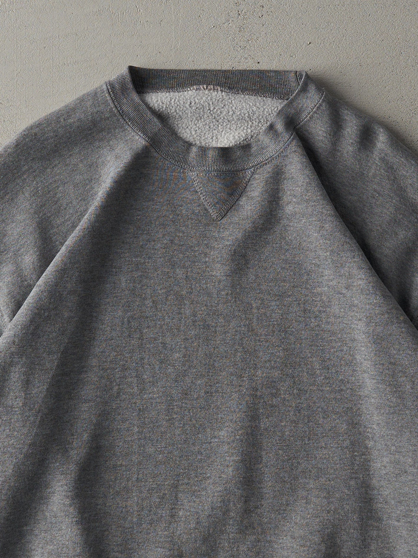 Vintage 90s Grey Russell Athletics Blank Crewneck (L)