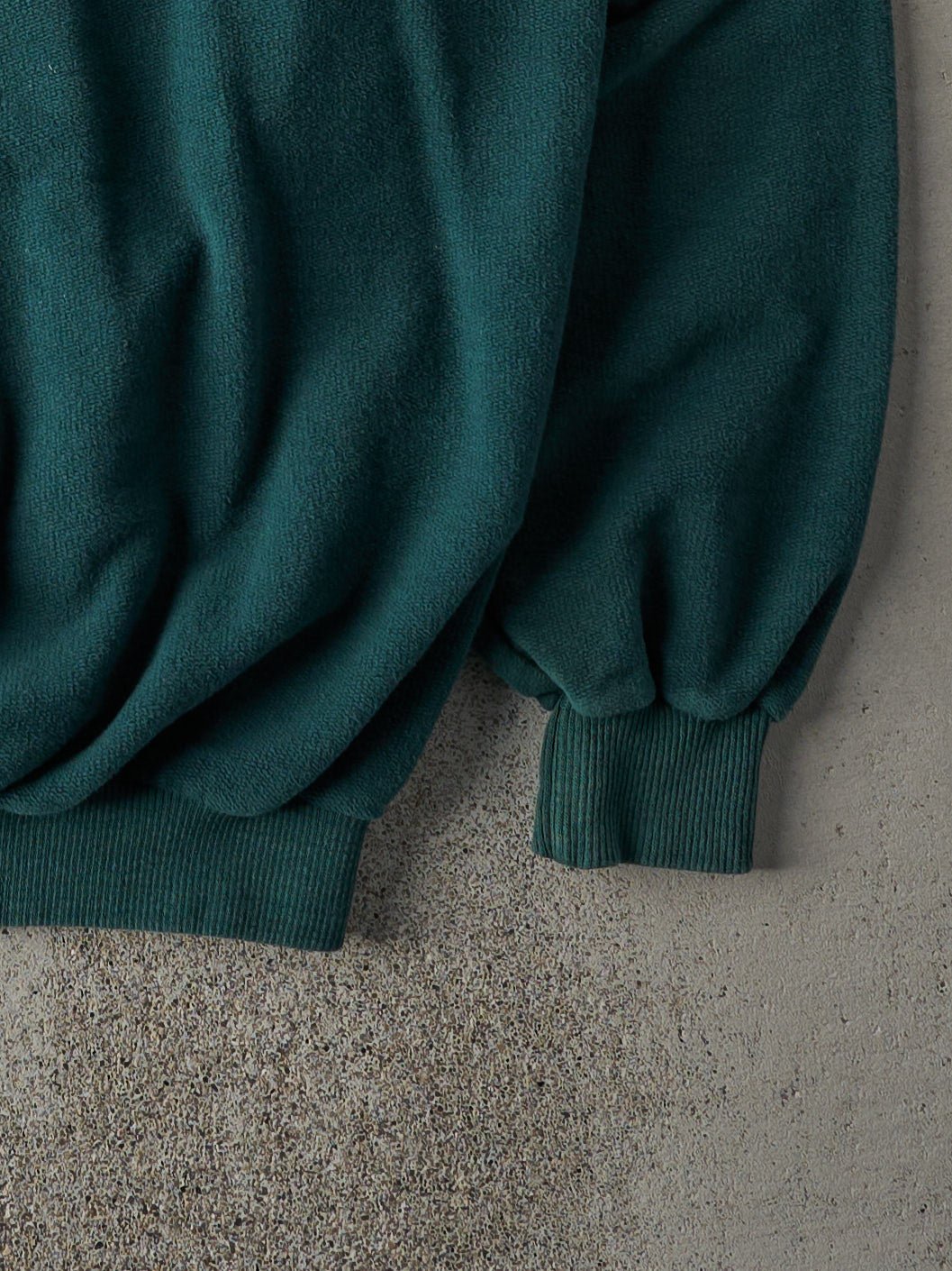 Vintage 90s Forest Green Roots Canada Sporting Goods Crewneck (L)