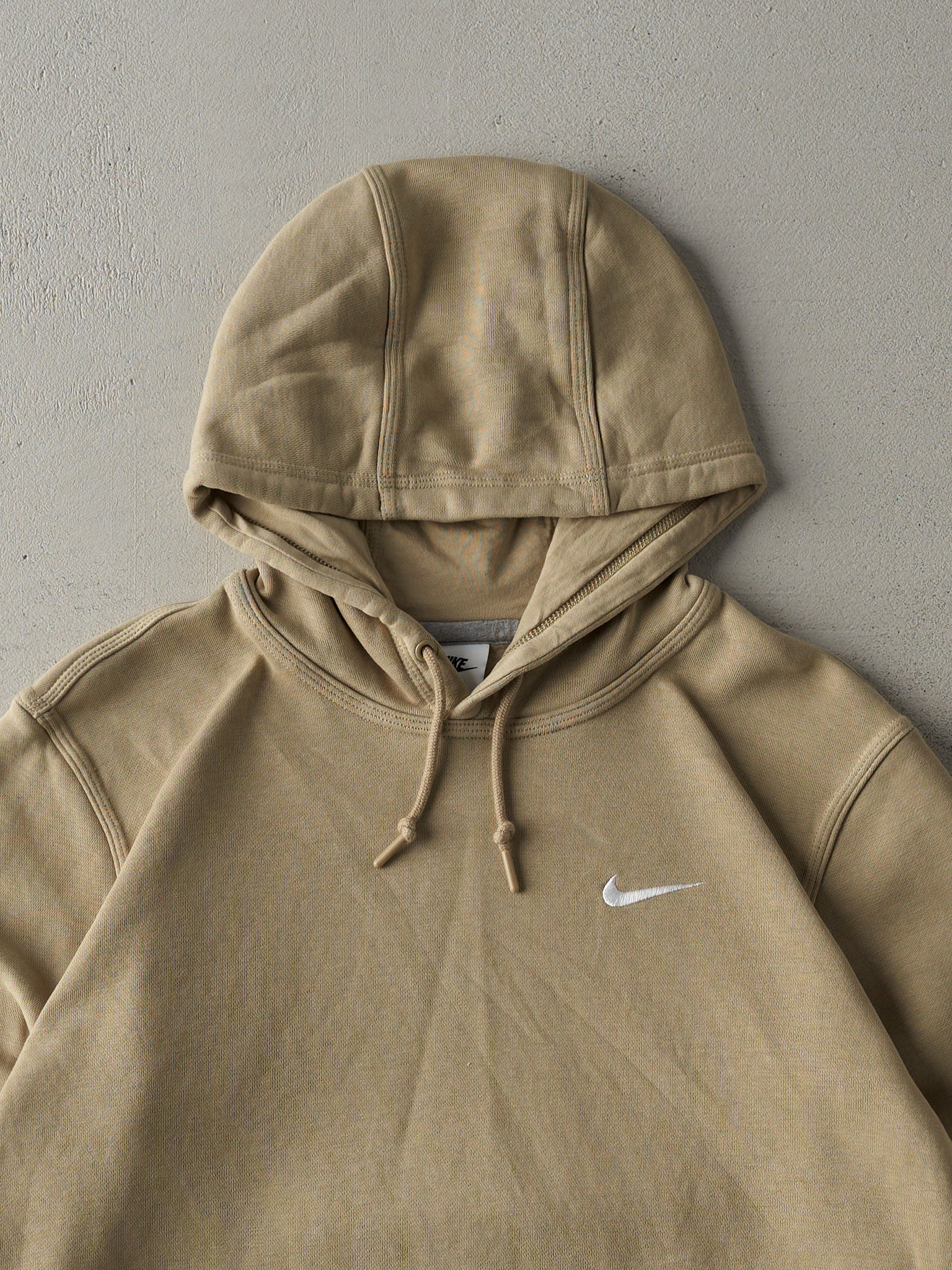 Vintage Y2K Beige Nike Embroidered Swoosh Hoodie (M)