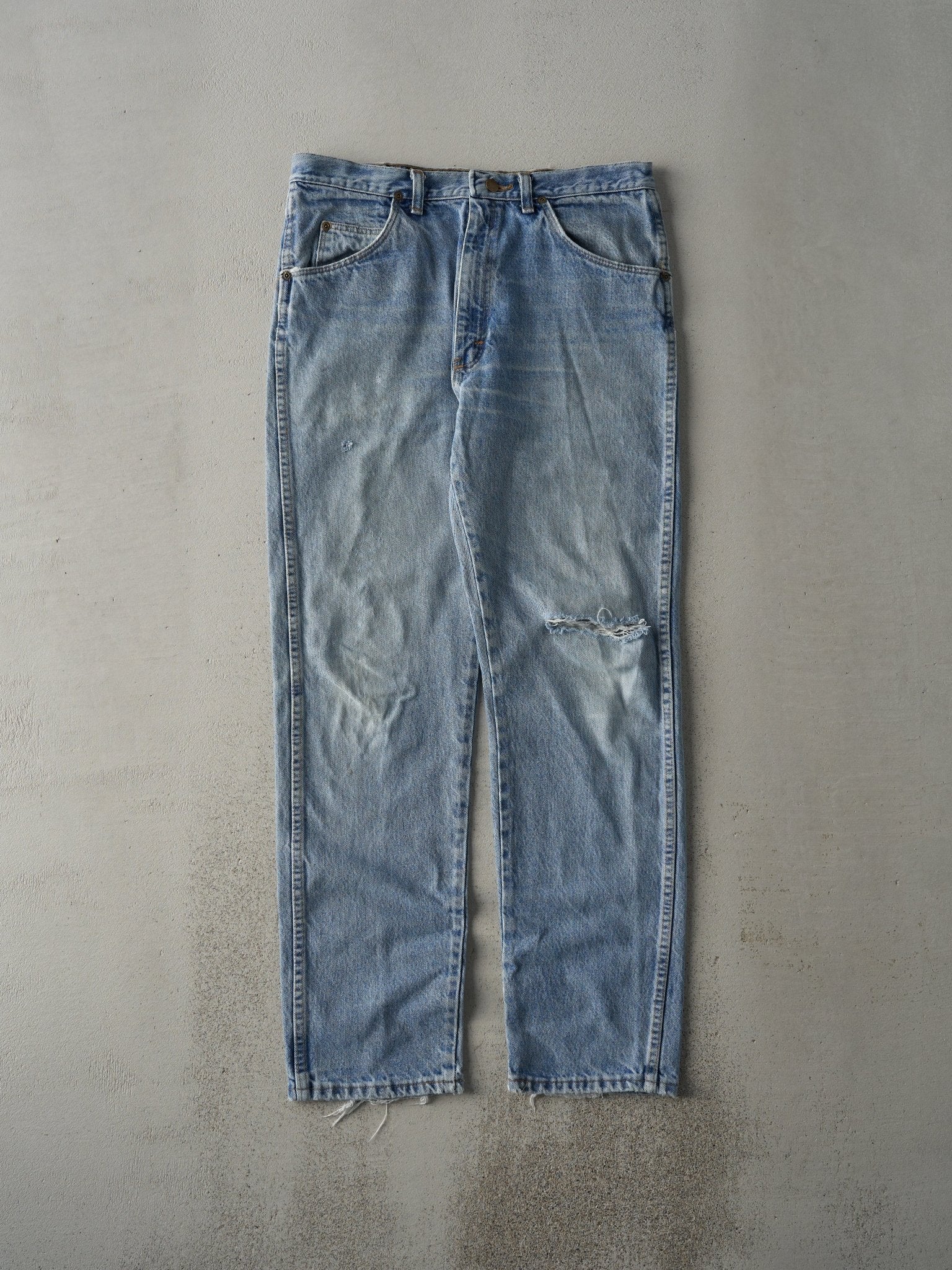 Vintage 90s Light Wash Wrangler Jeans (33x30.5)
