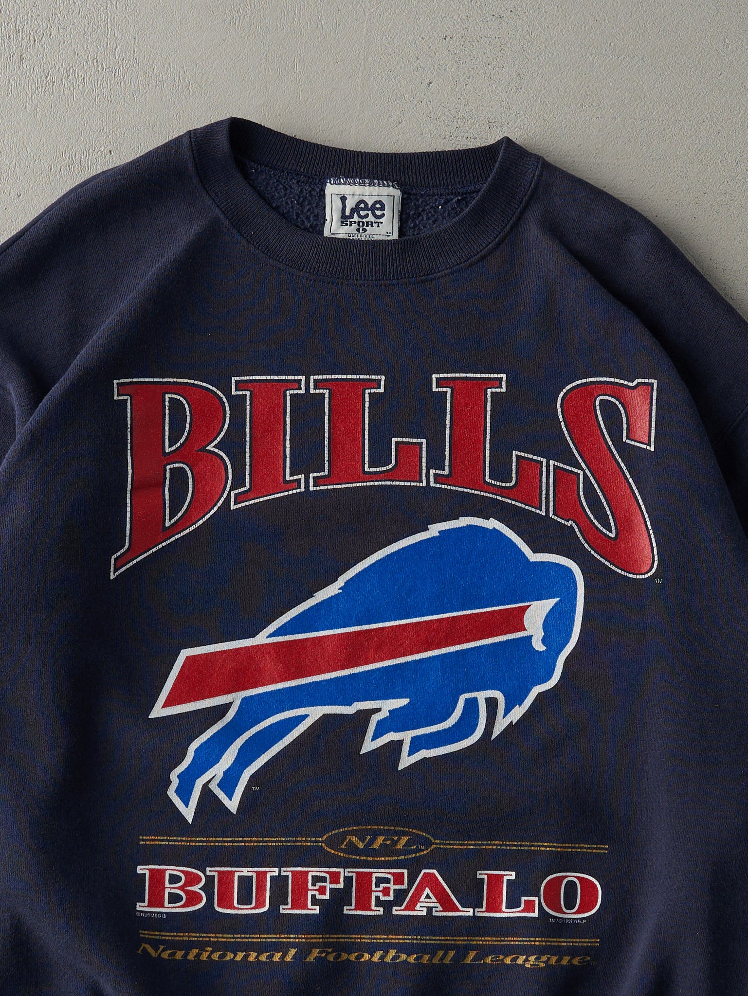 Vintage 97' Navy RARE Blue Buffalo Bills Lee Crewneck (L)