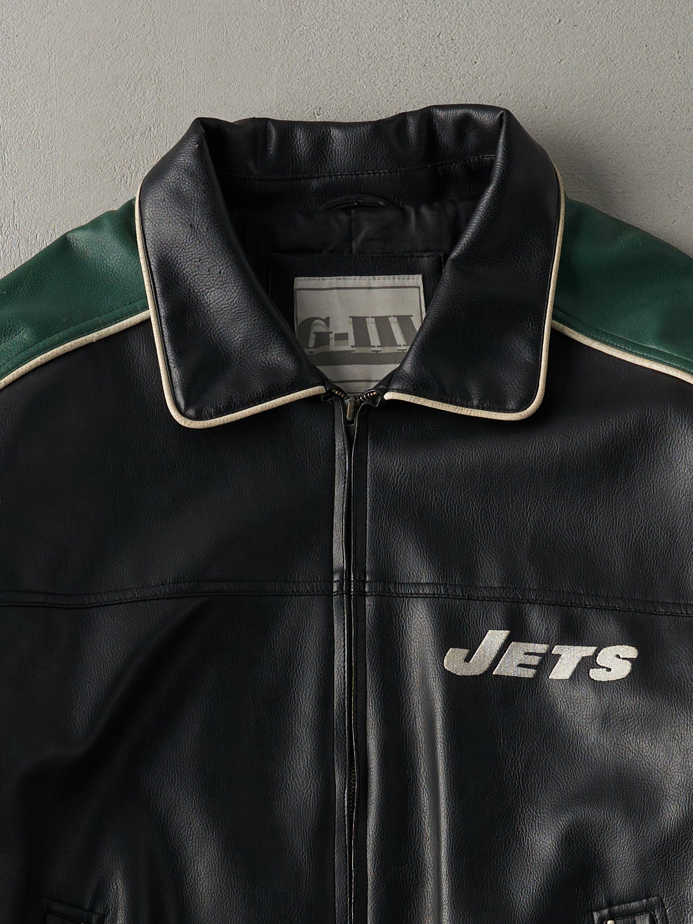 Vintage Y2K Black & Green New York Jets Leather Bomber Jacket (L)