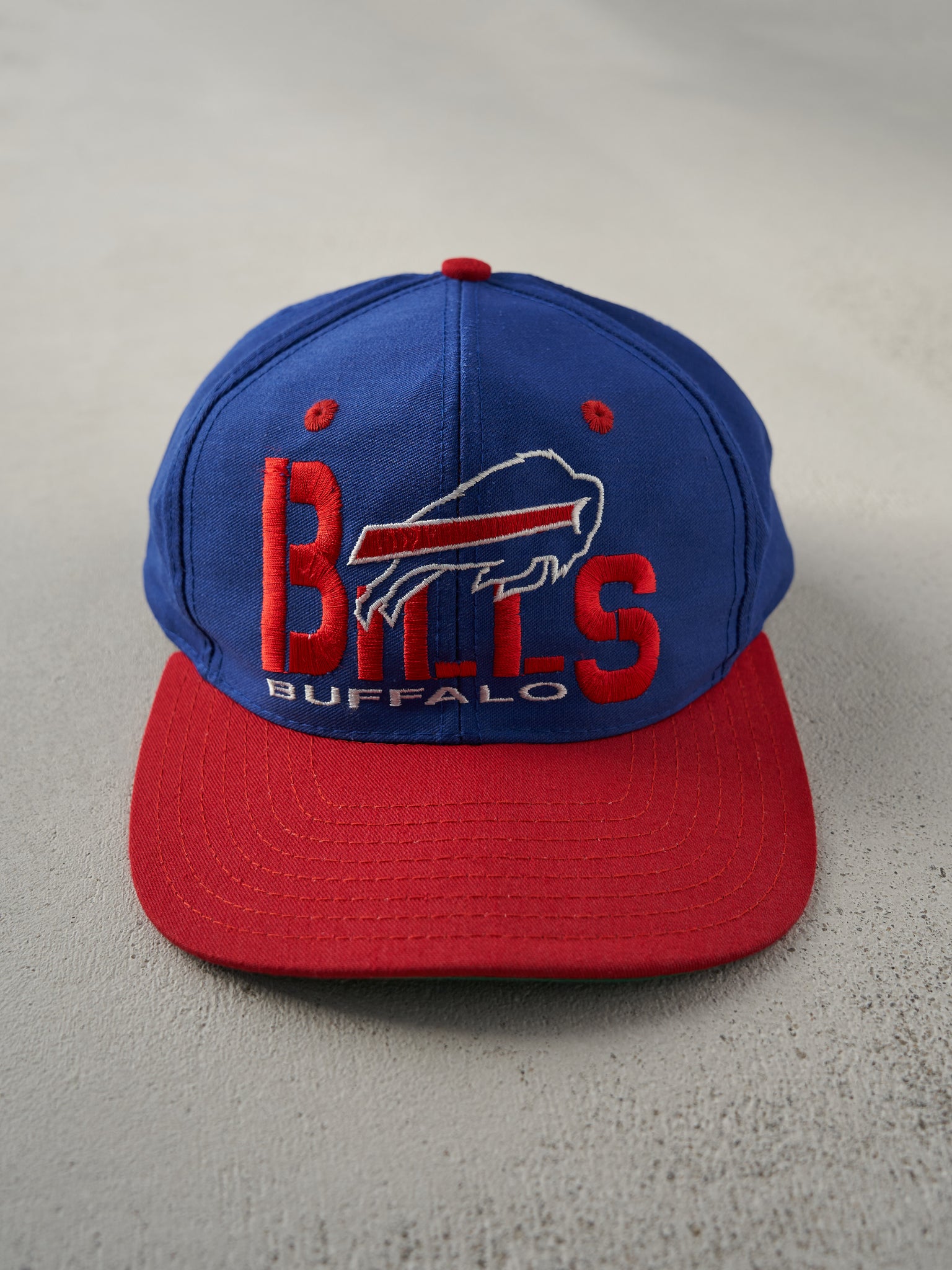 Vintage 90s Blue Buffalo Bills Embroidered Snap Back Hat