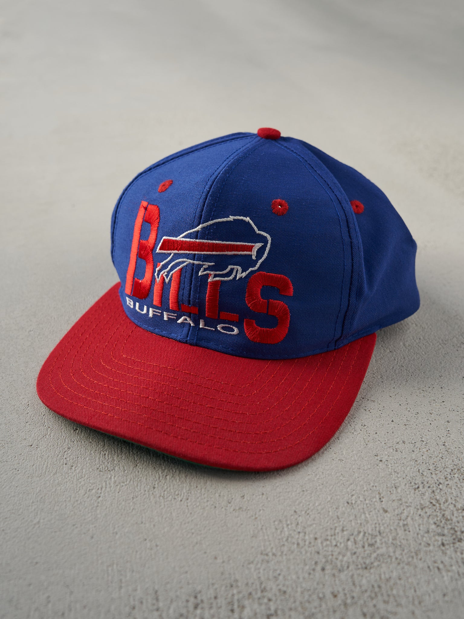 Vintage 90s Blue Buffalo Bills Embroidered Snap Back Hat