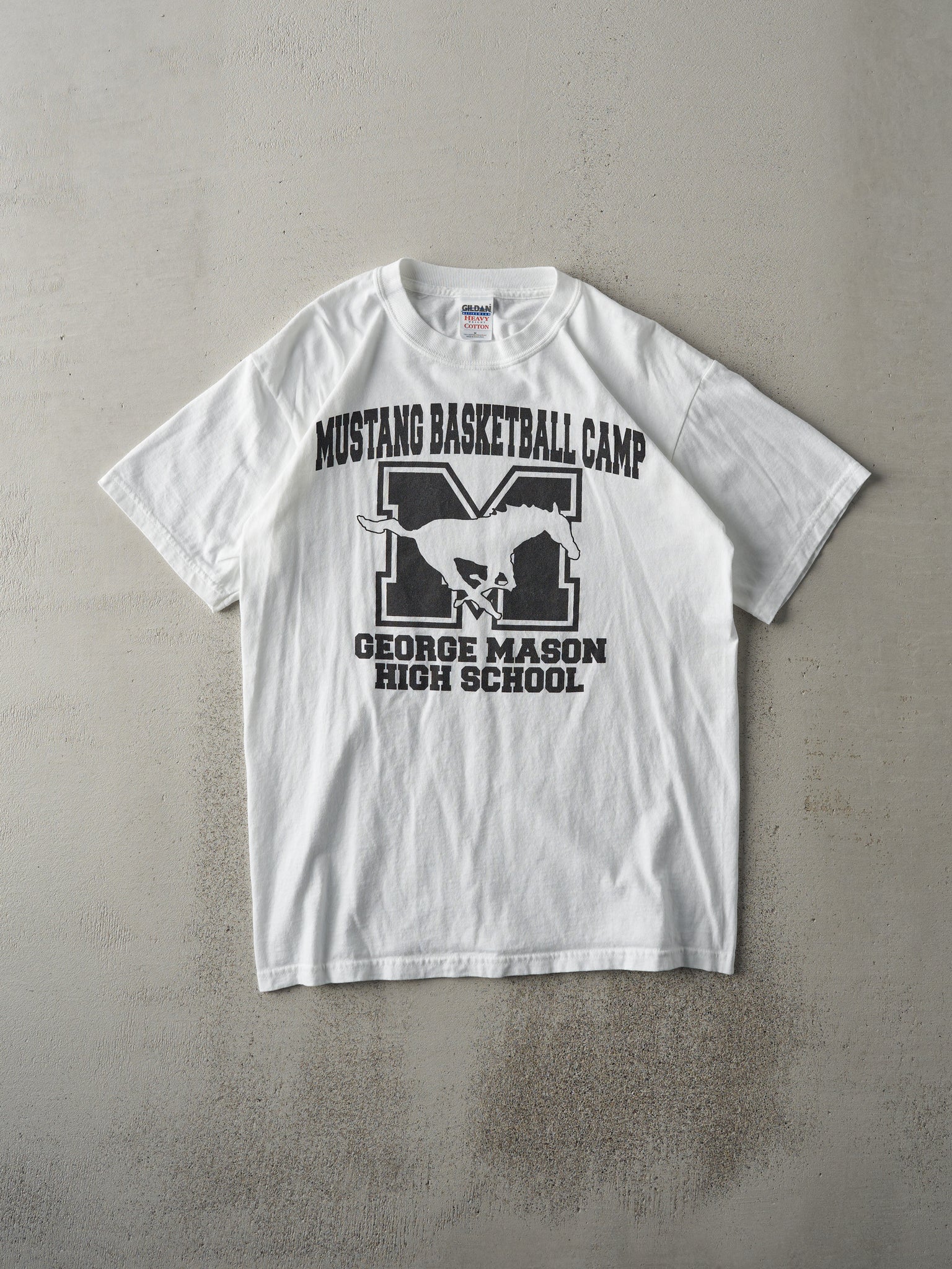 Vintage Y2K White Mustang Basketball Camp Tee (M)