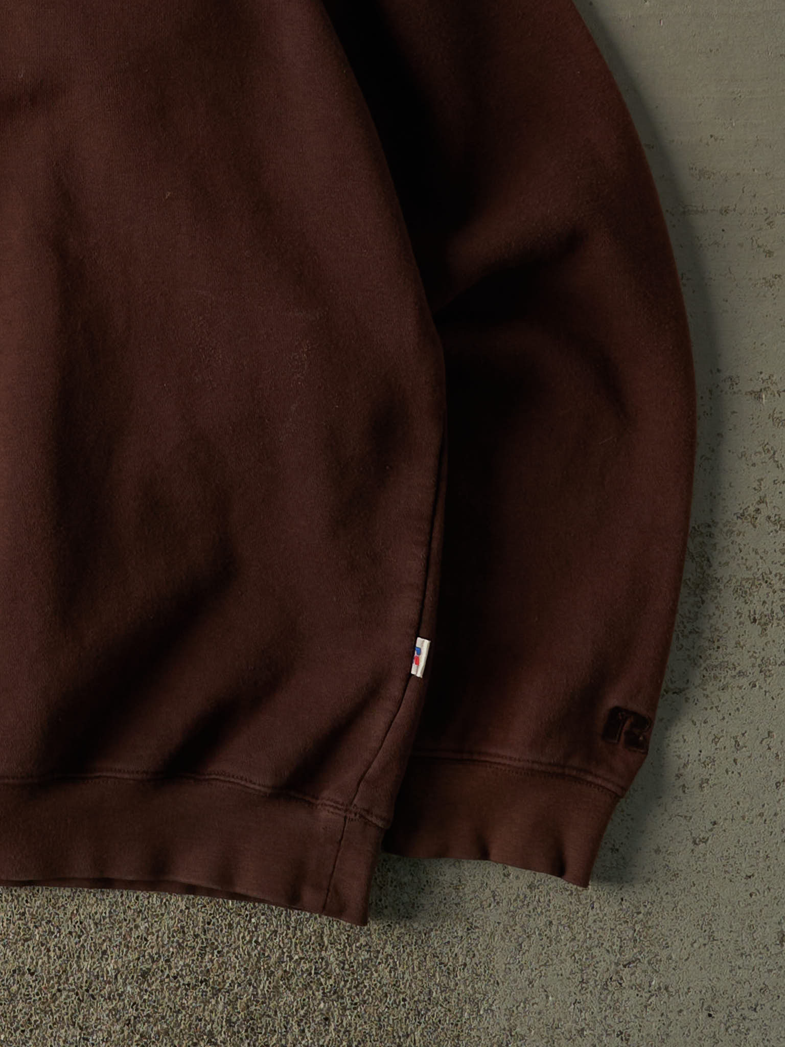 Vintage Y2K Sun Faded Brown Russell Athletic Blank Crewneck (XXL)