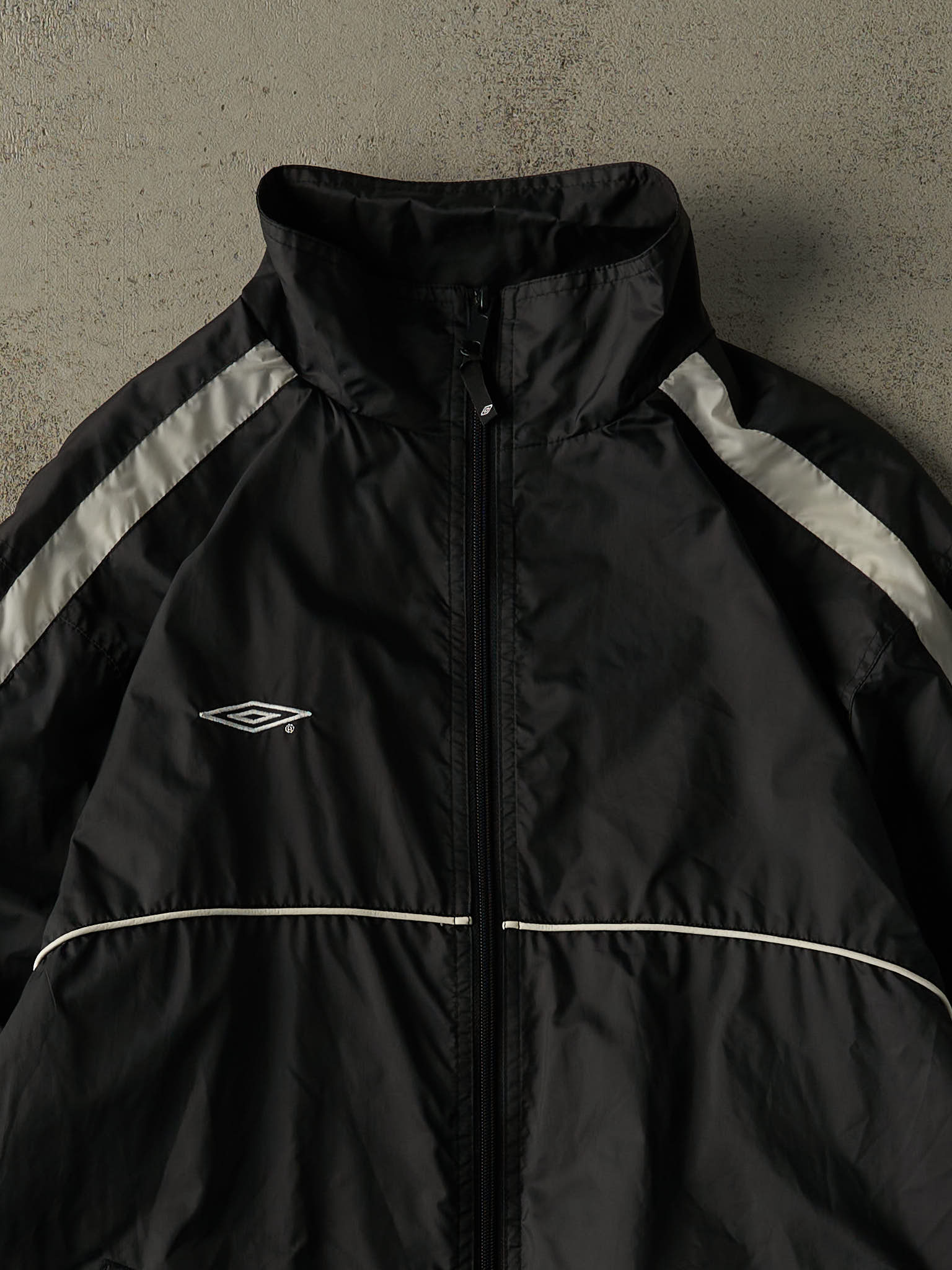 Vintage Y2K Black Umbro Windbreaker Track Jacket (L/XL)