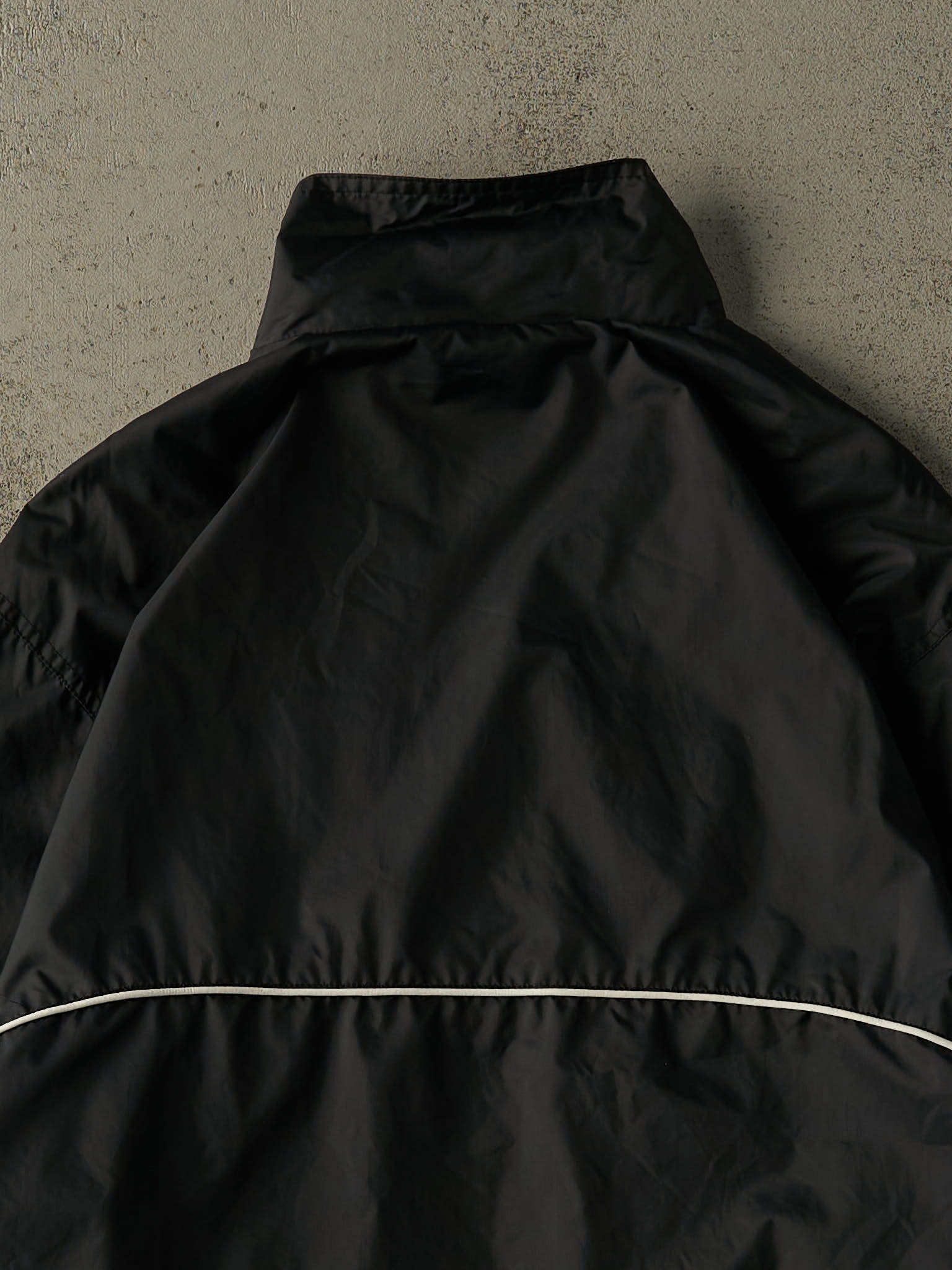 Vintage Y2K Black Umbro Windbreaker Track Jacket (L/XL)