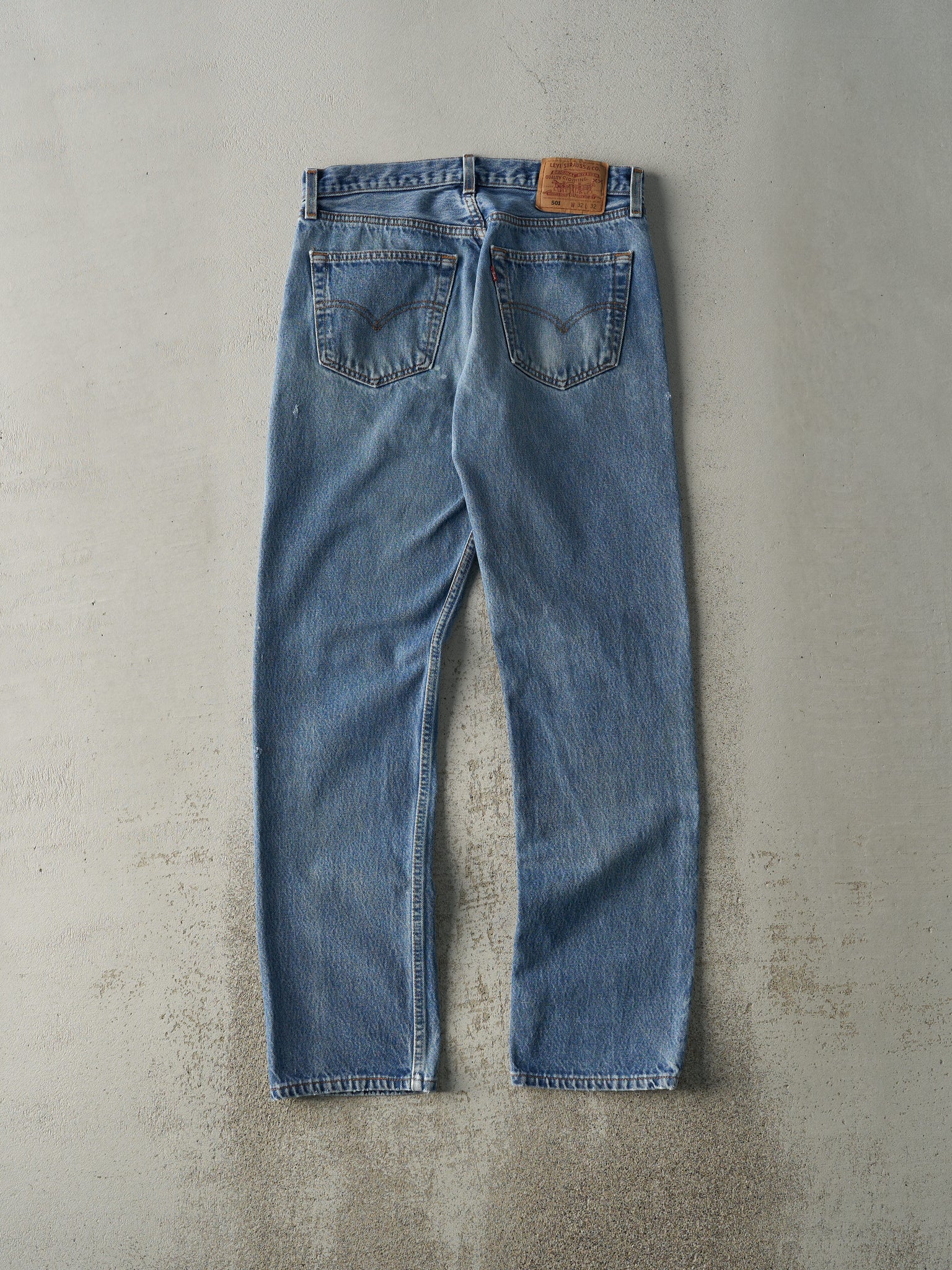 Vintage 90s Light Wash Levi's 501 Jeans (31x31.5)