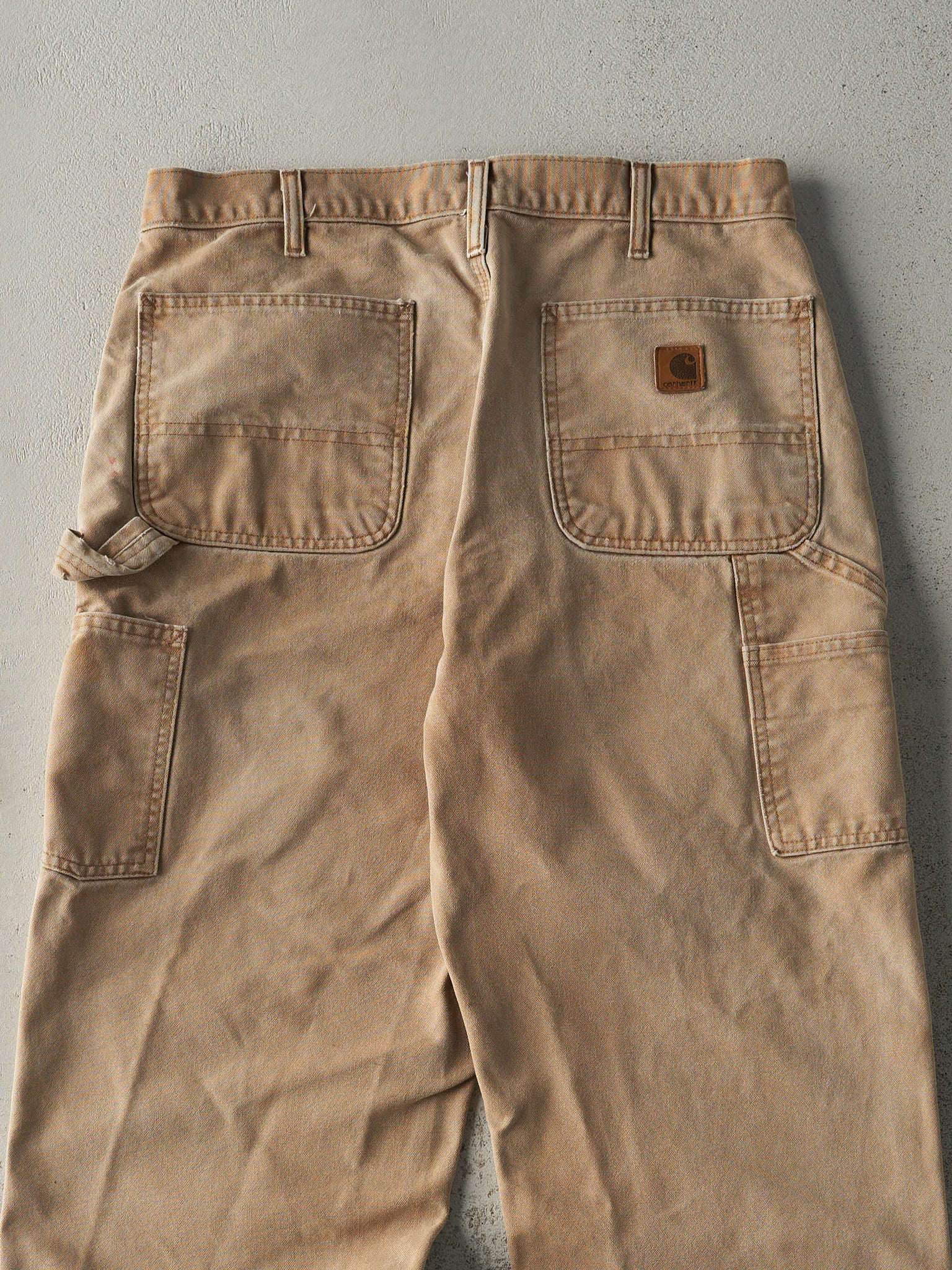 Vintage Y2K Beige Dungaree Fit Carhartt Carpenter Pants (33x32)