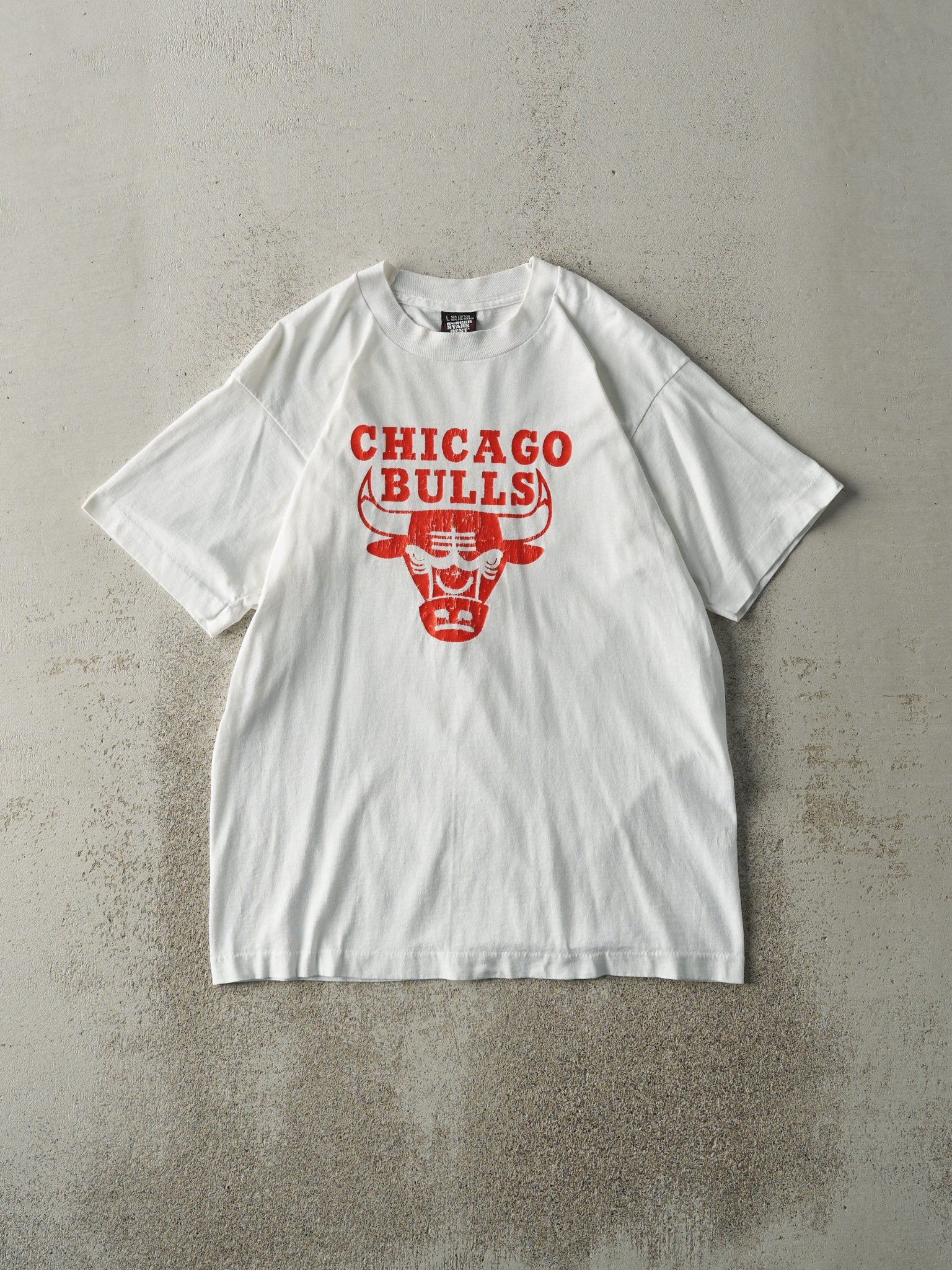 Vintage 90s White Chicago Bulls Single Stitch Tee (S/M)
