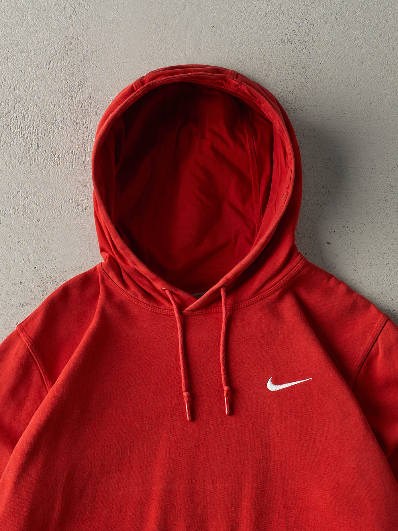 Vintage Y2K Red Embroidered Nike Swoosh Hoodie (L)