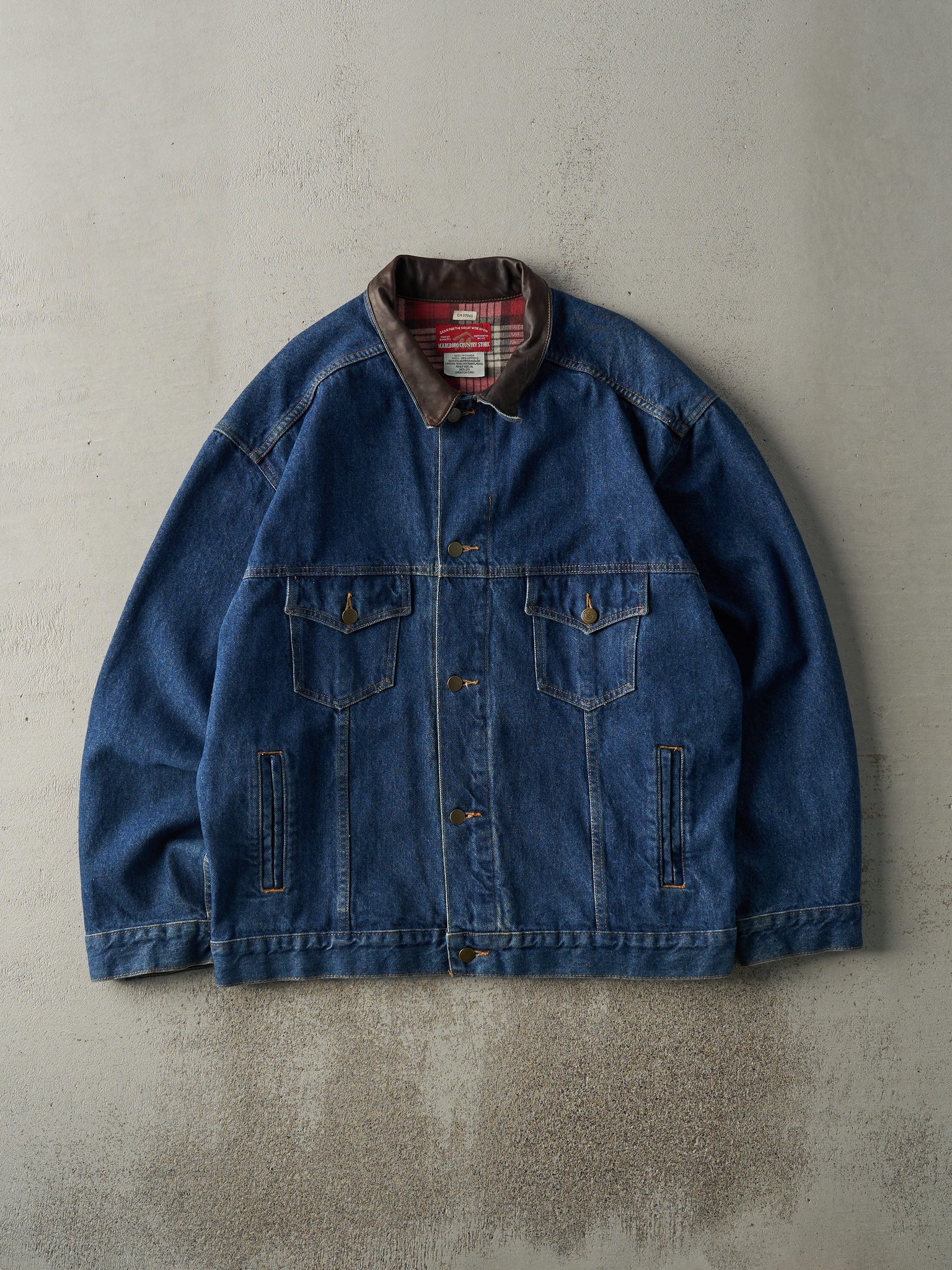 Vintage 80s Dark Wash Marlboro Denim Jacket (L)