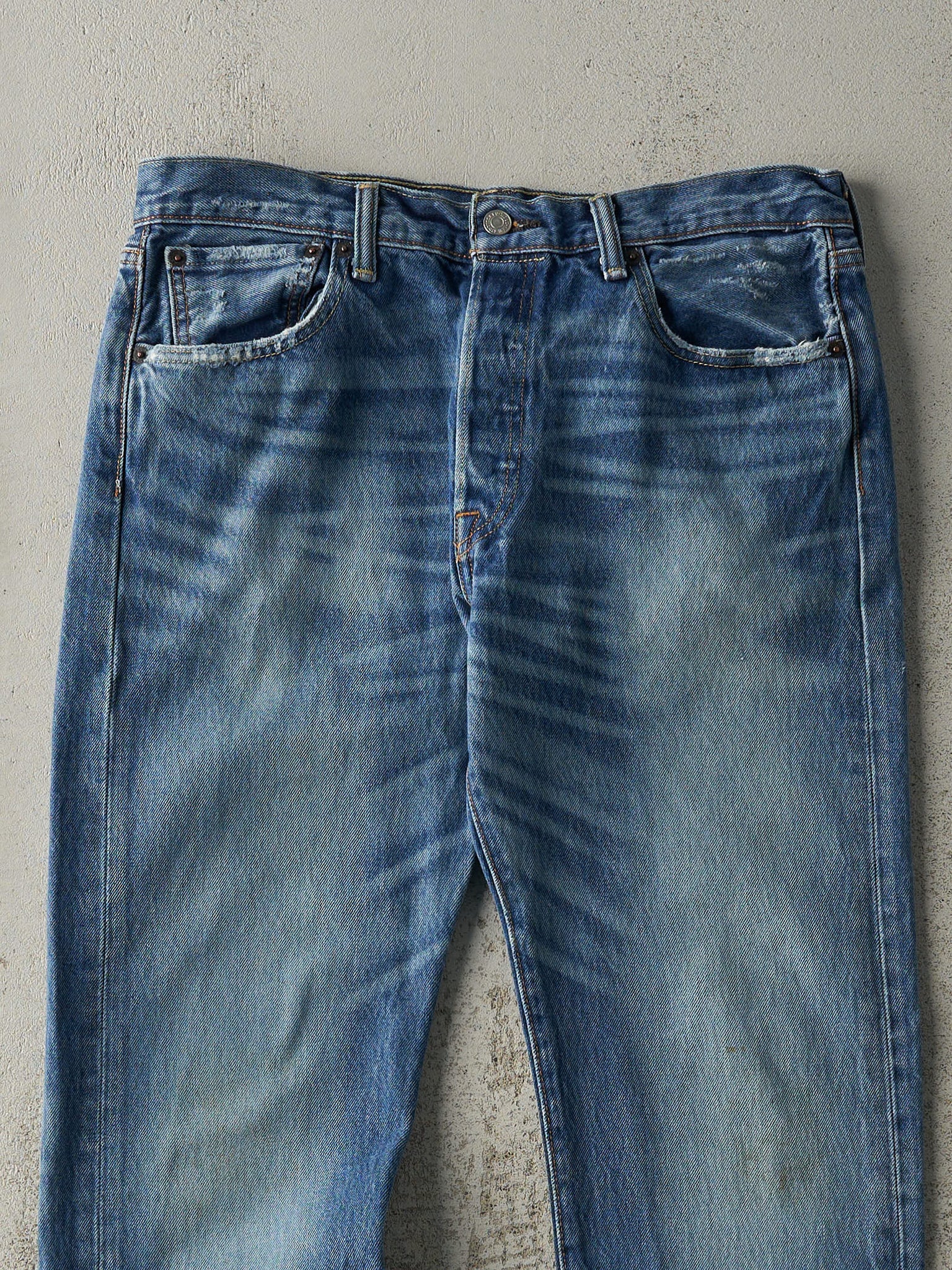 Vintage Y2K Mid Wash Levi's 501 Jeans (34x31.5)