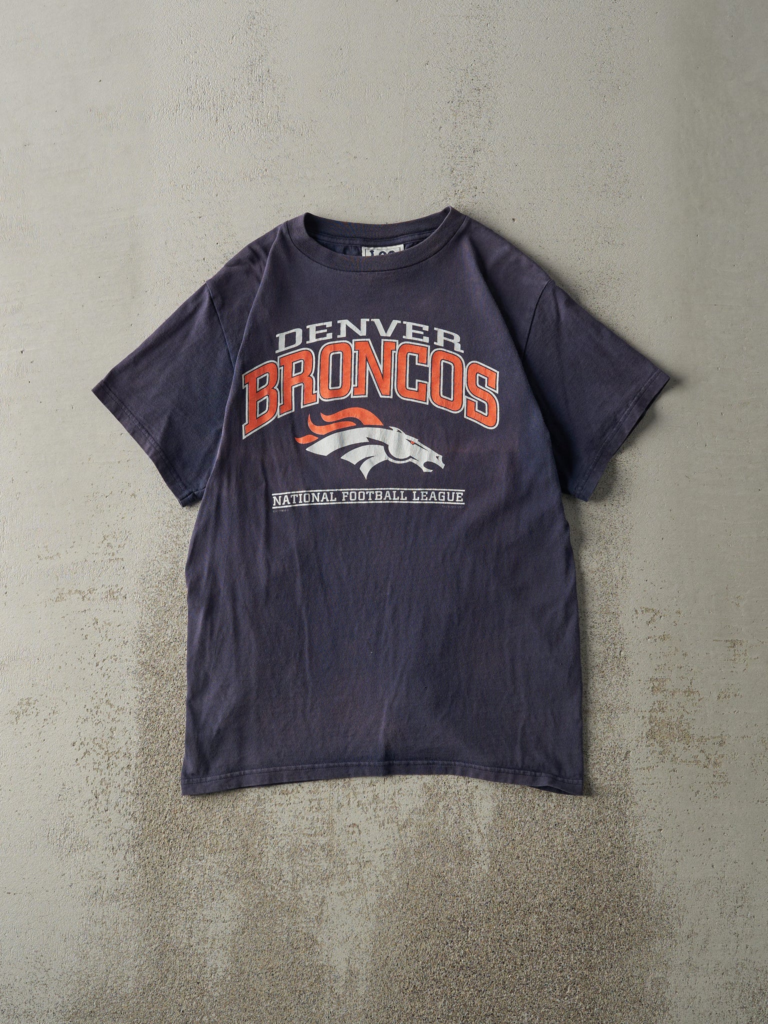 Vintage 93' Sun Faded Navy Denver Broncos Tee (S)