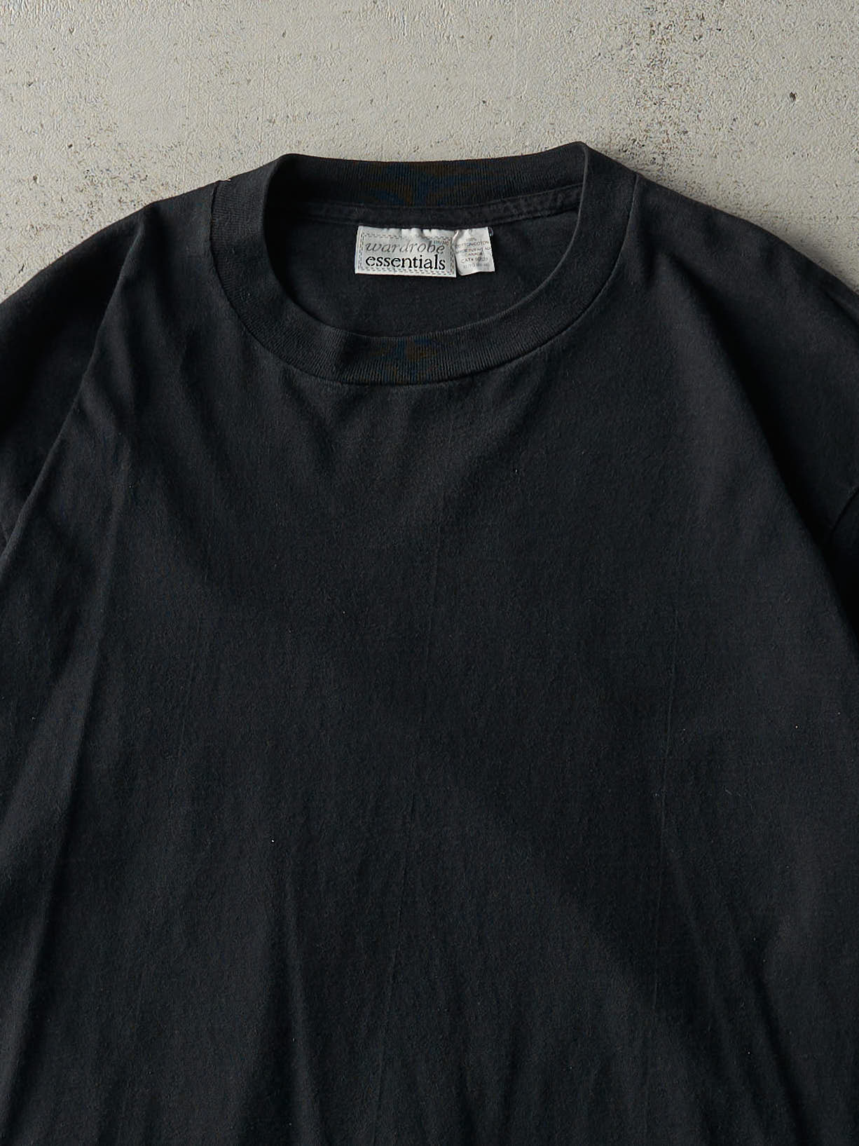 Vintage 90s Black Blank Single Stitch Tee (L)