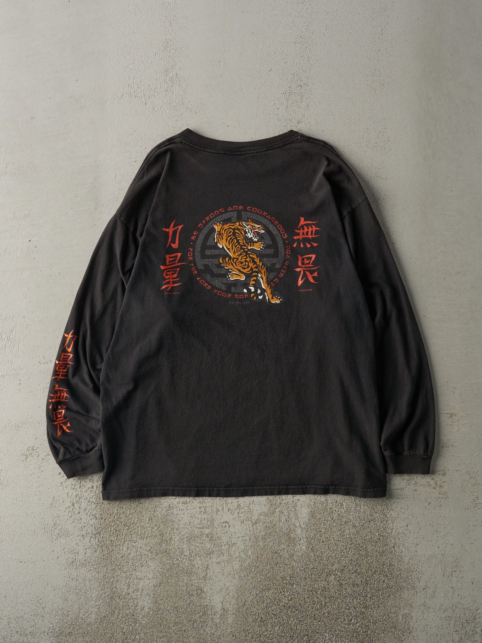 Vintage 90s Black Tiger Religious Bible Verse Long Sleeve (L)
