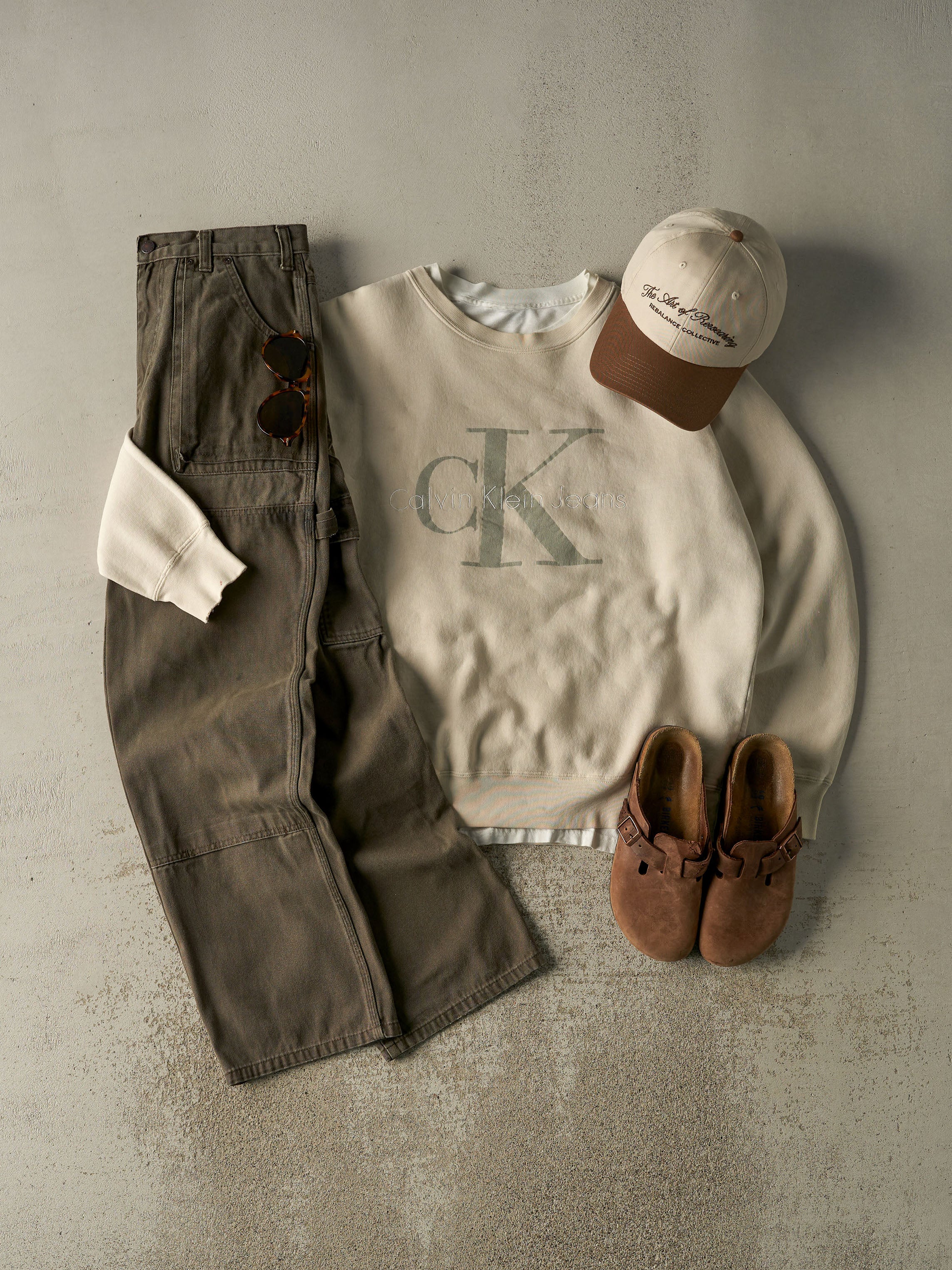 Vintage 90s Beige Calvin Klein Jeans Crewneck (M/L)