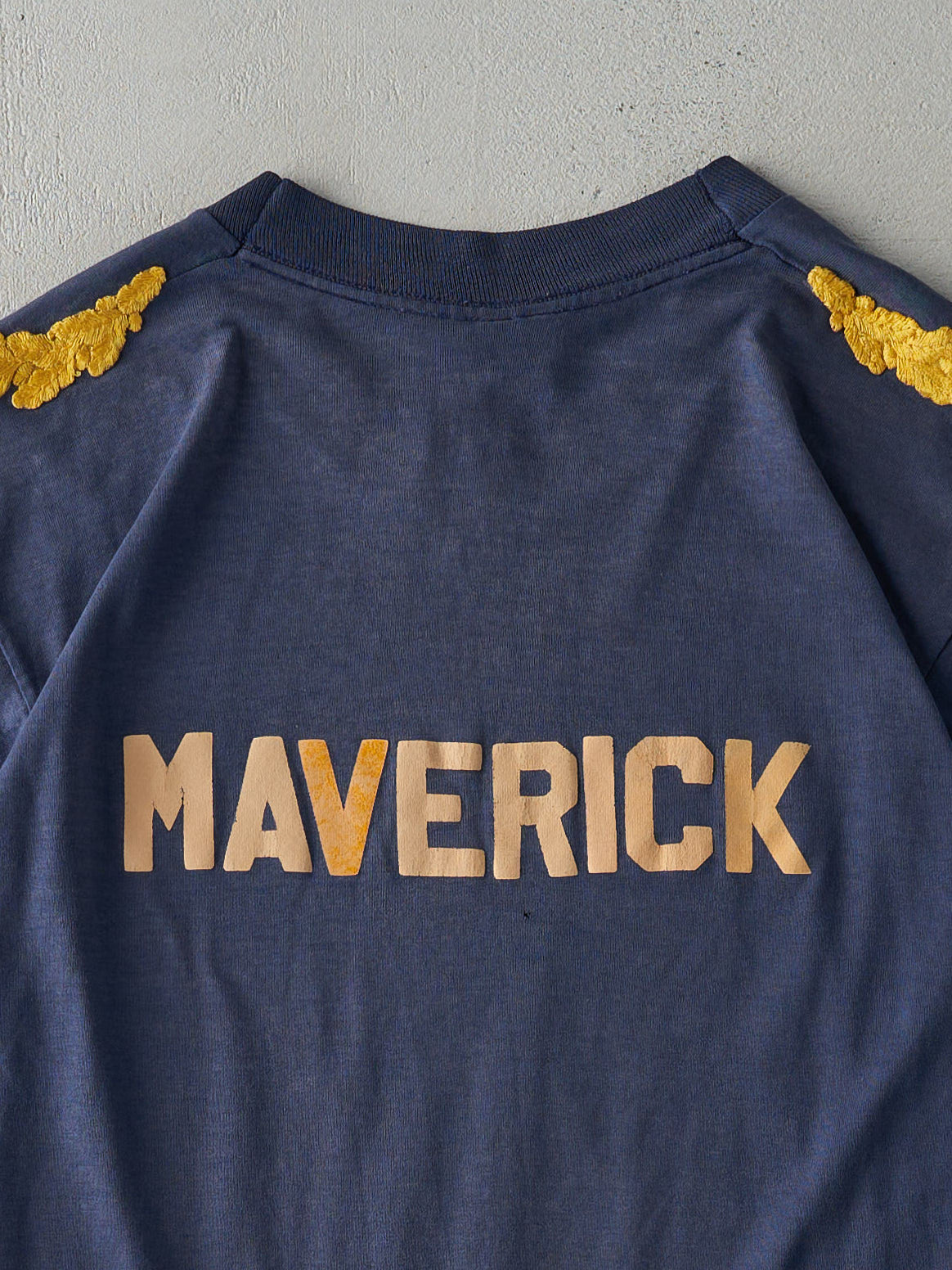 Vintage 80s Navy Top Gun Maverick Flight Tee (M)