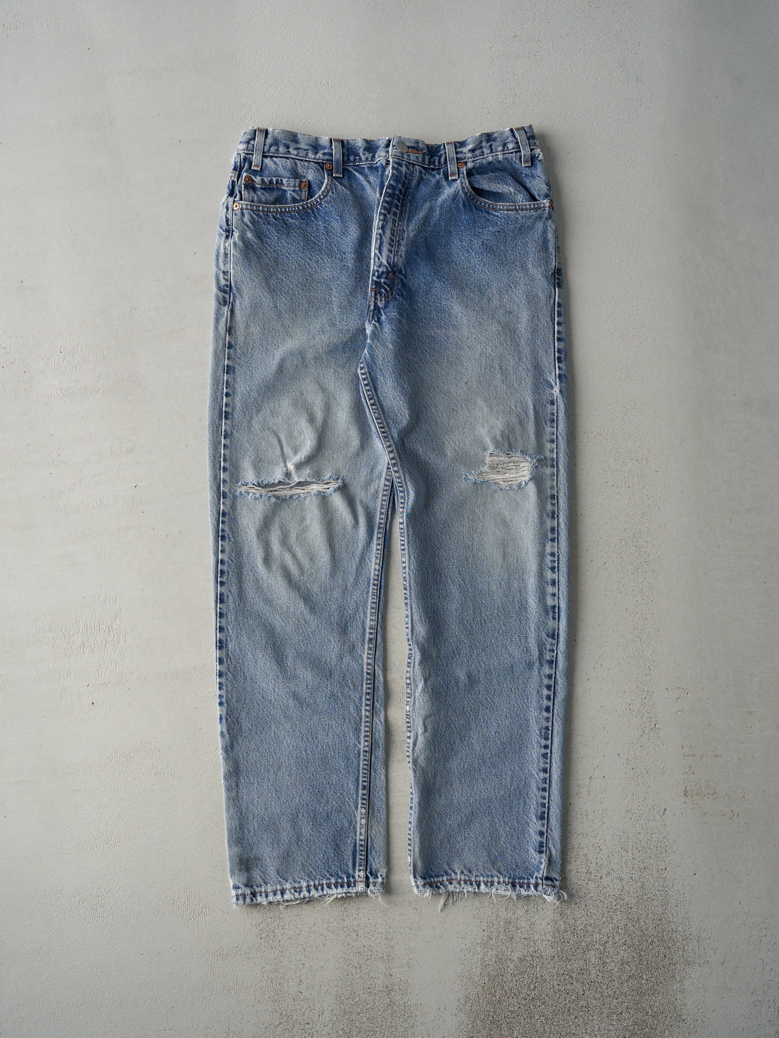 Vintage 90s Light Wash Levi's 505 Jeans (34x31)