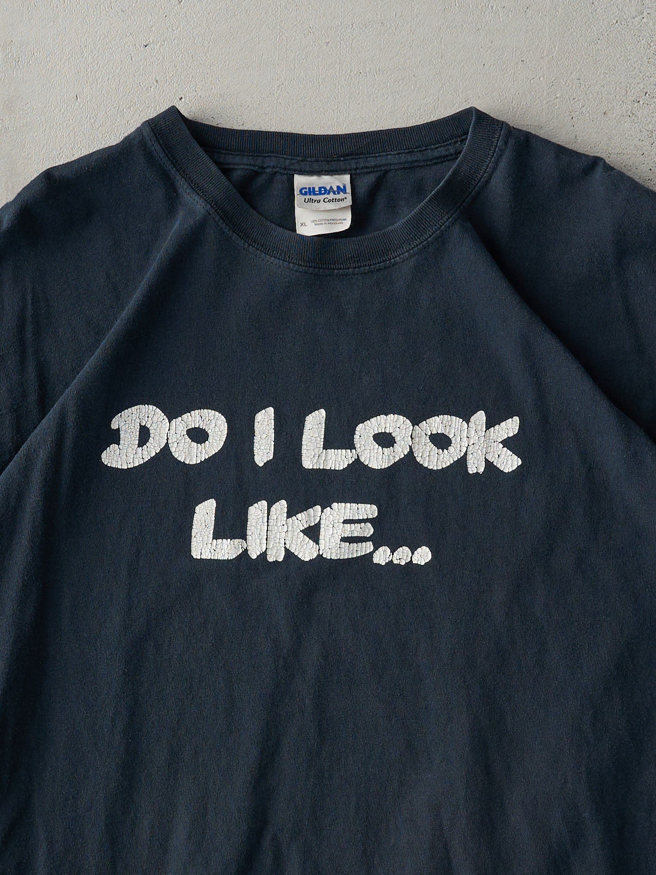 Vintage Y2K Black "Do I Look Like" Tee (L)