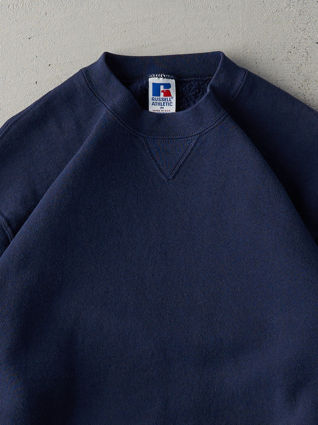 Vintage 90s Navy Russell Athletic Blank Crewneck (M)