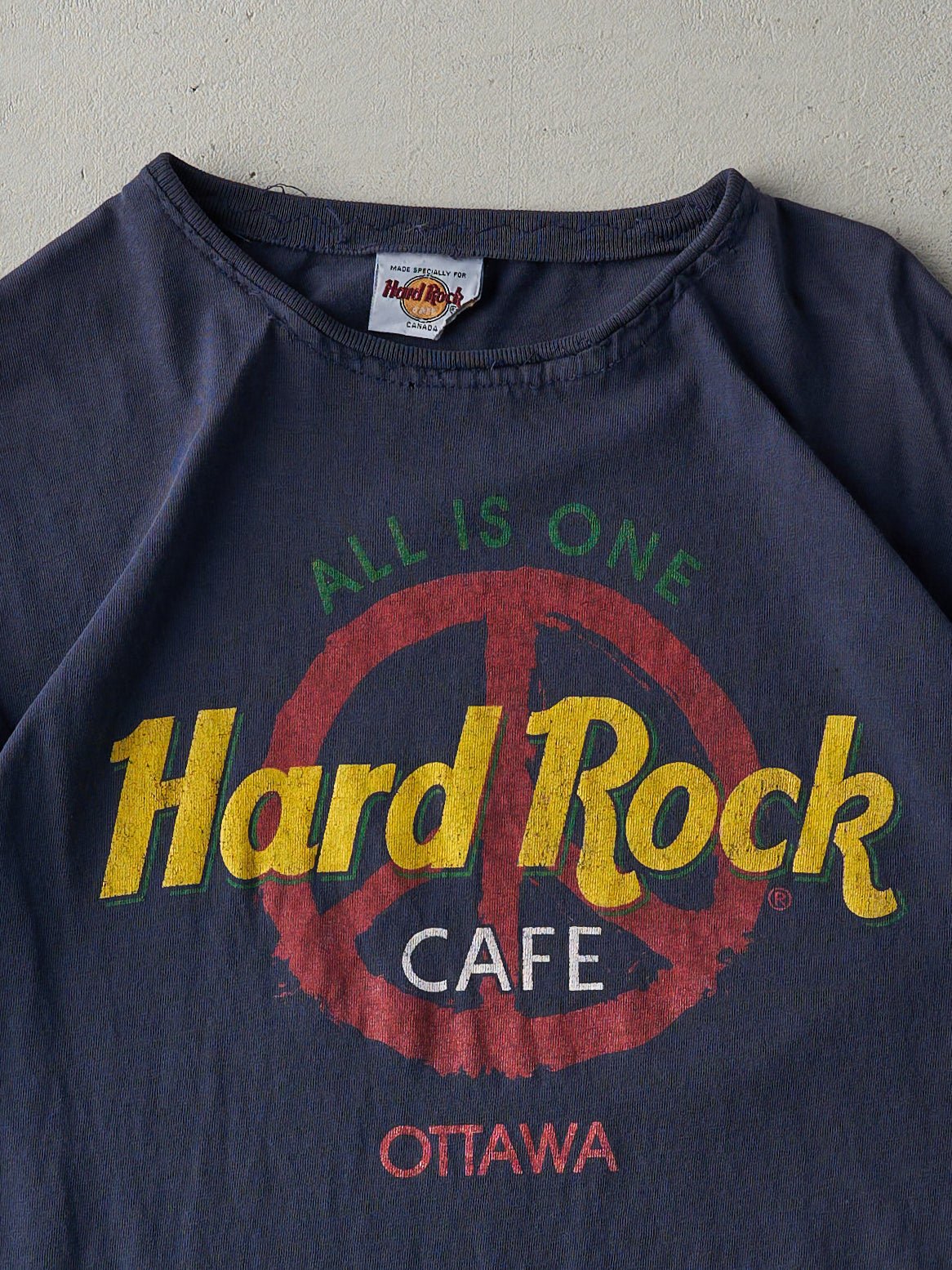 Vintage Y2K Navy Hard Rock Cafe Ottawa Peace Tee (M)