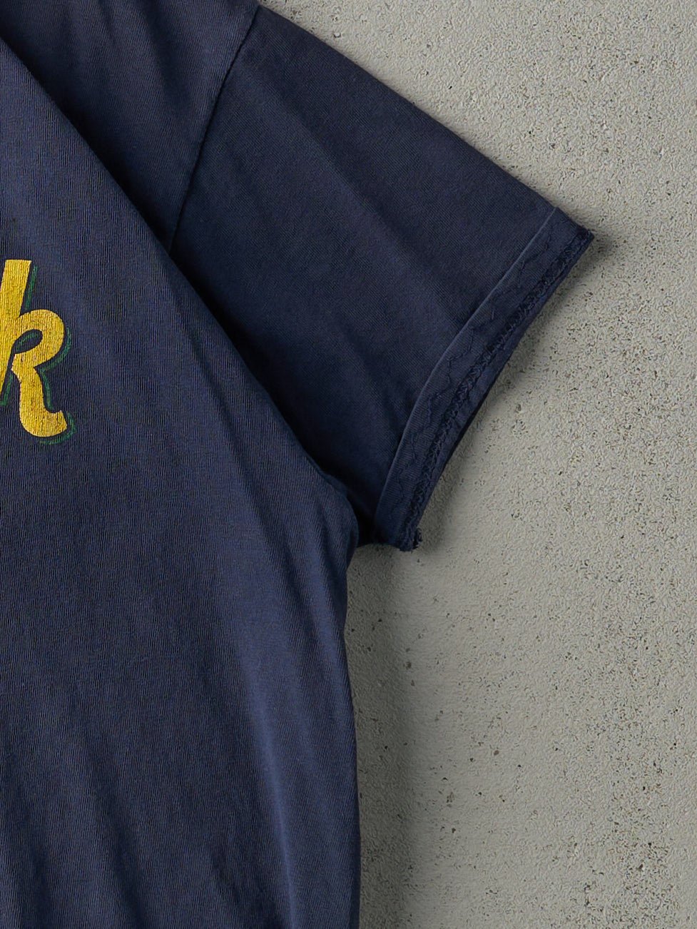 Vintage Y2K Navy Hard Rock Cafe Ottawa Peace Tee (M)