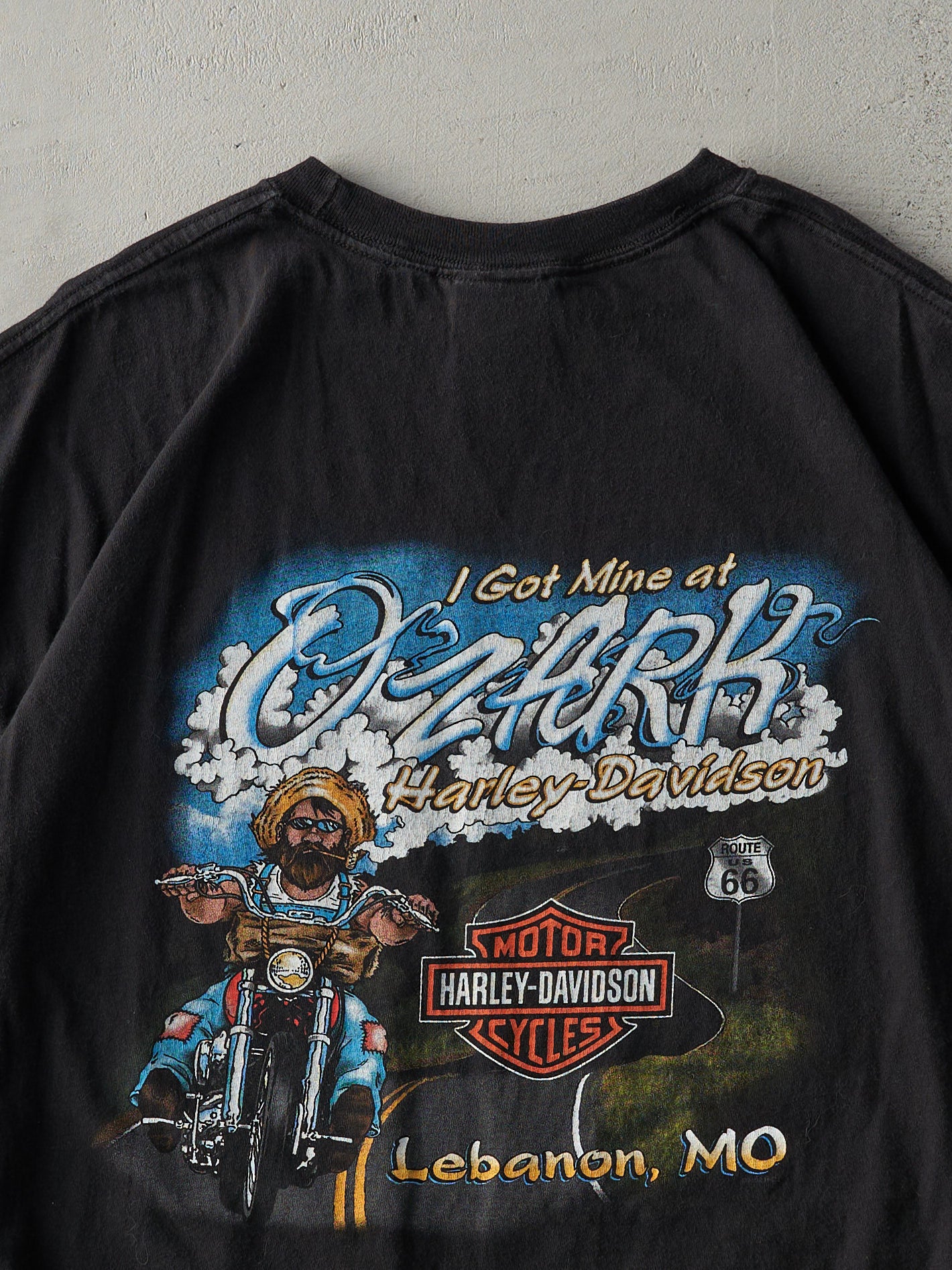 Vintage 02' Black Ozark Lebanon MO Harley Davidson Tee (L)