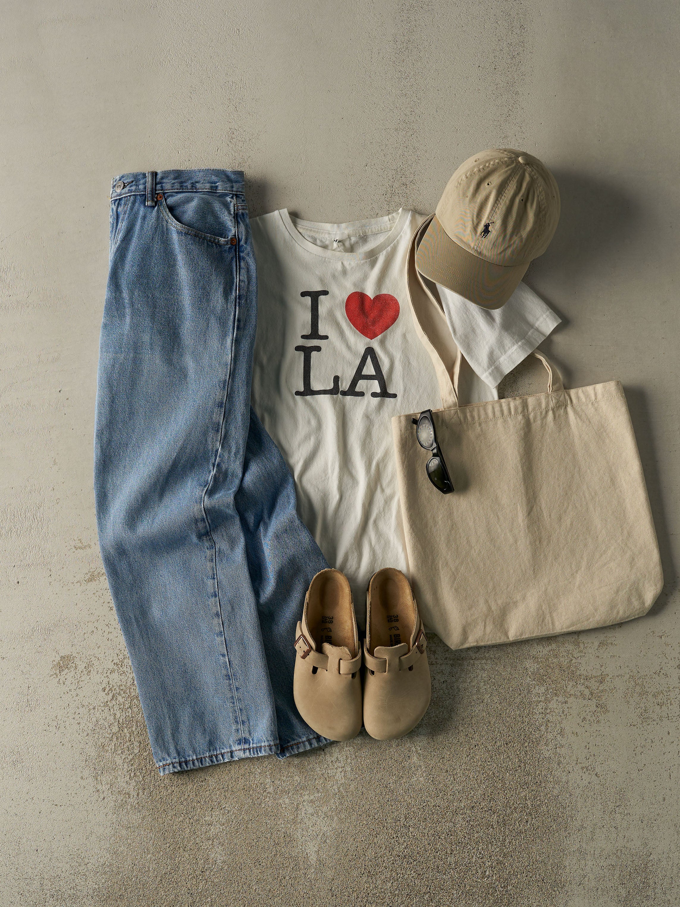 Vintage Y2K Light Wash Levi's 505 Jeans (32x29)