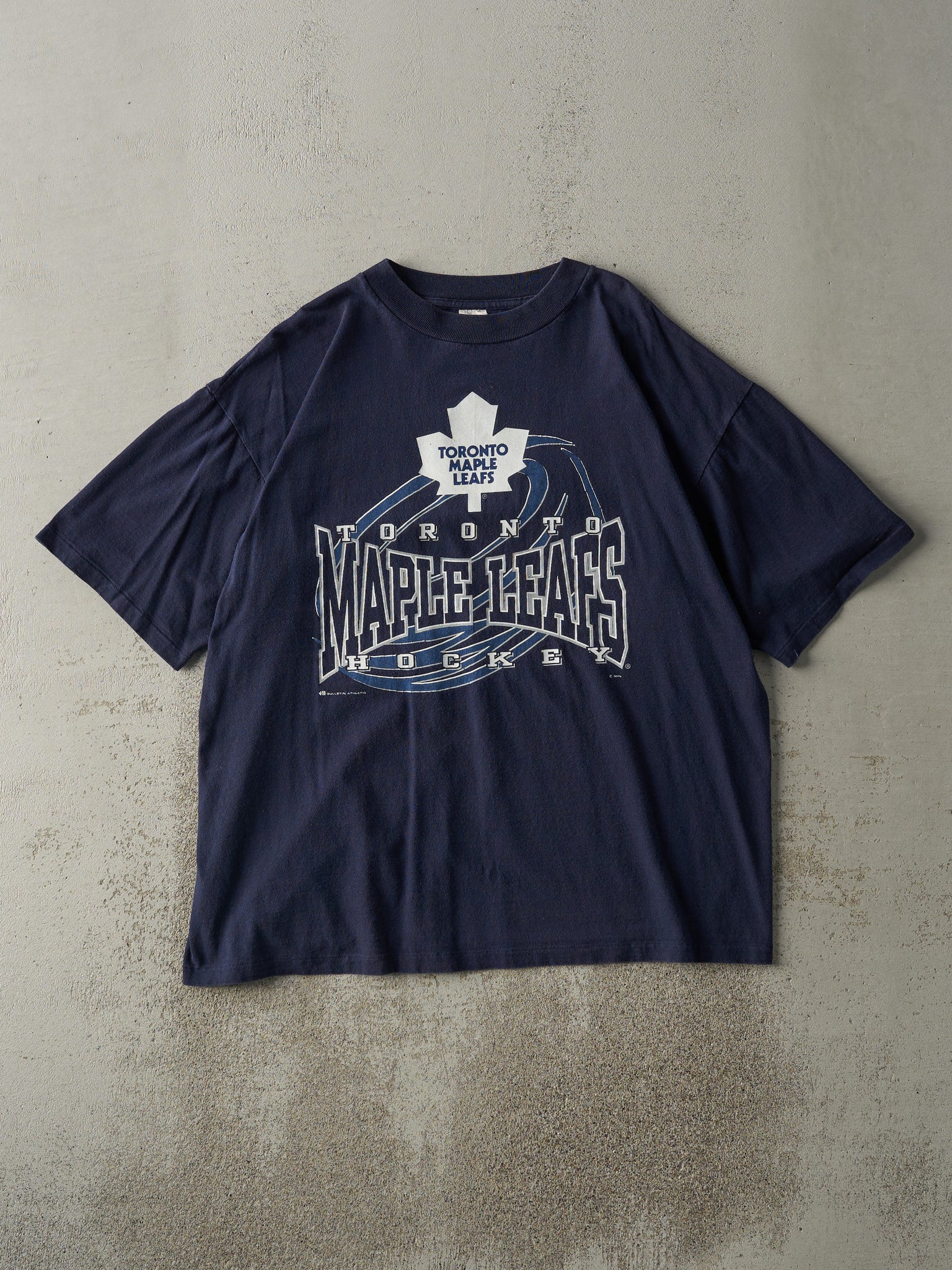 Vintage 90s Navy Blue Toronto Maple Leafs Single Stitch Tee (L)