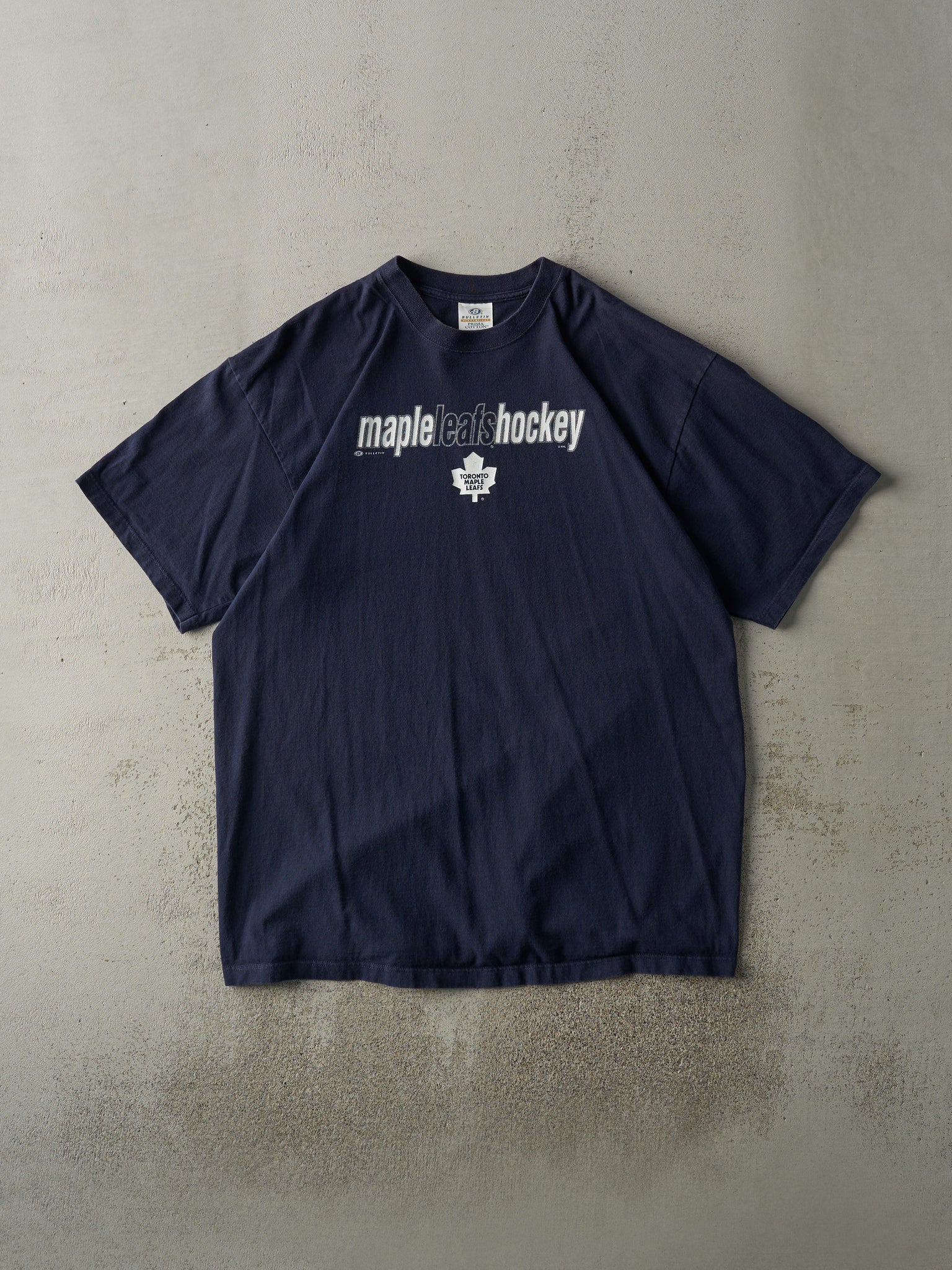 Vintage Y2K Navy Blue Toronto Maple Leafs Tee (L/XL)