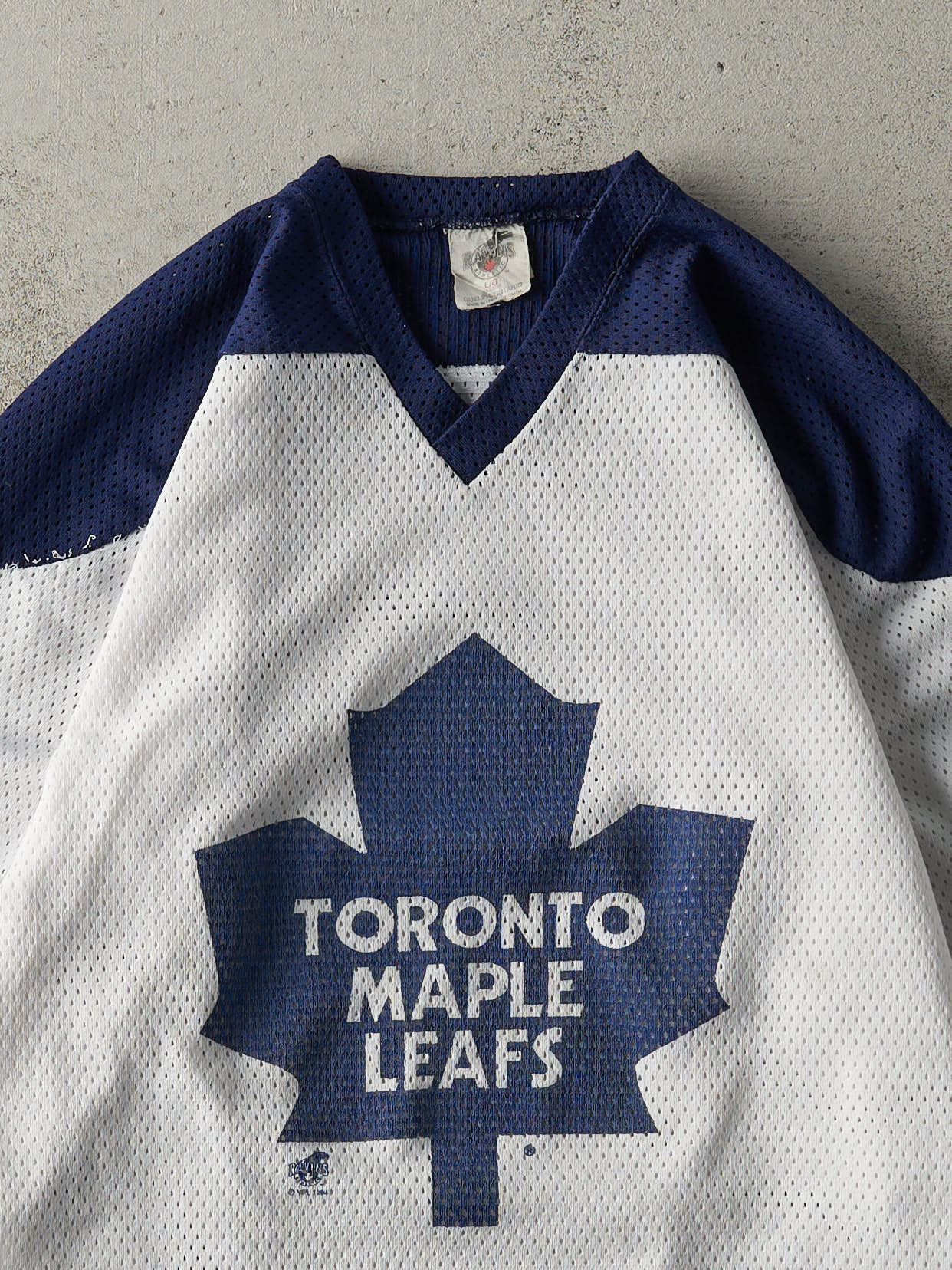 Vintage 94' White Toronto Maple Leafs Jersey (M)