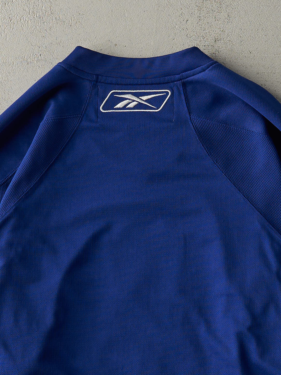 Vintage Y2K Blue Toronto Maple Leafs Jersey (L/XL)