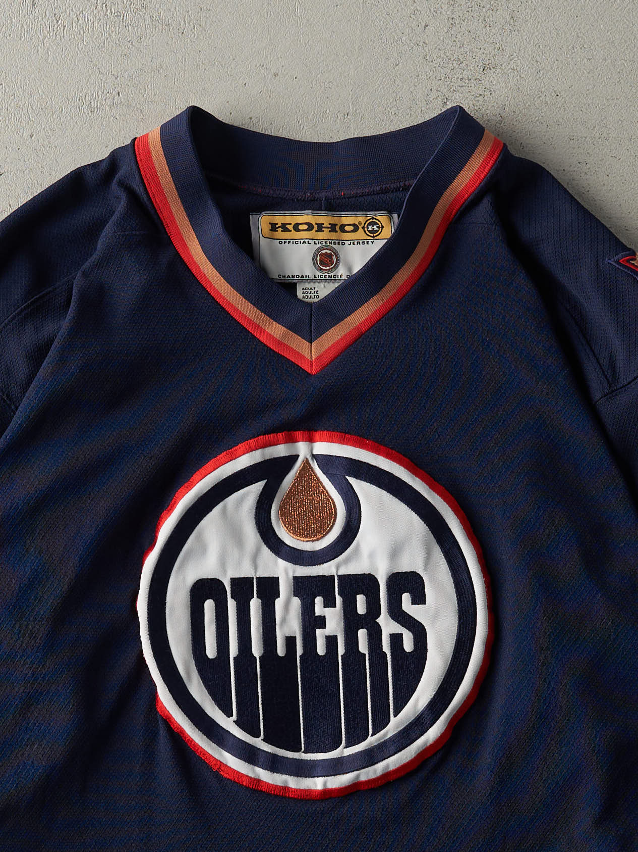 Vintage 90s Navy Blue Edmonton Oilers Hockey Jersey (L/XL)