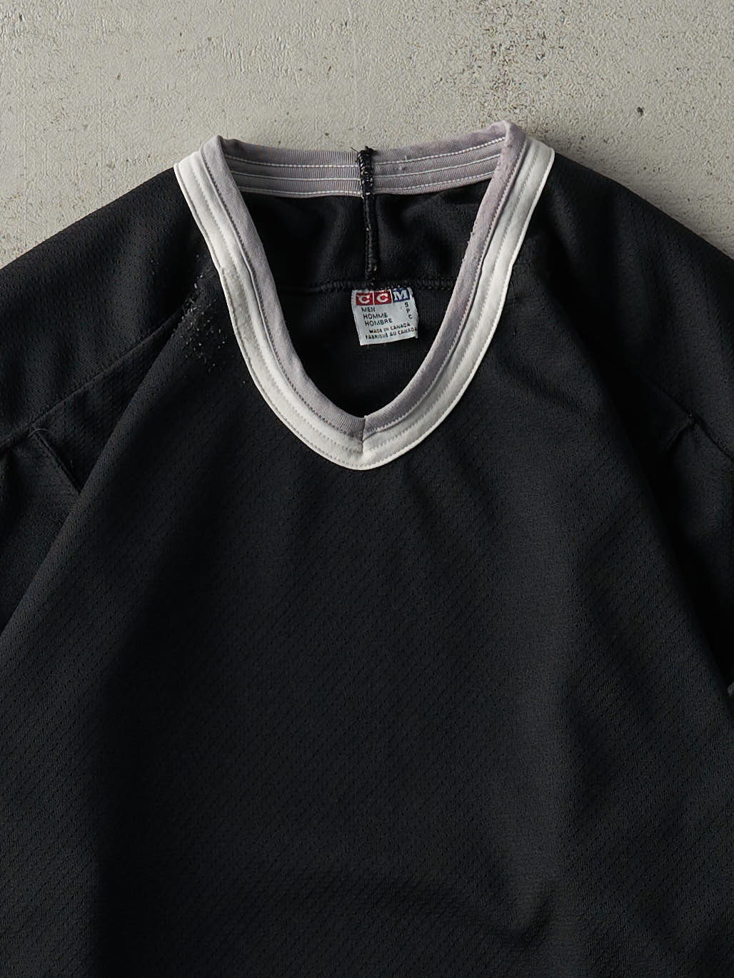 Vintage 90s Black, Grey & White Blank Hockey Jersey (S/M)