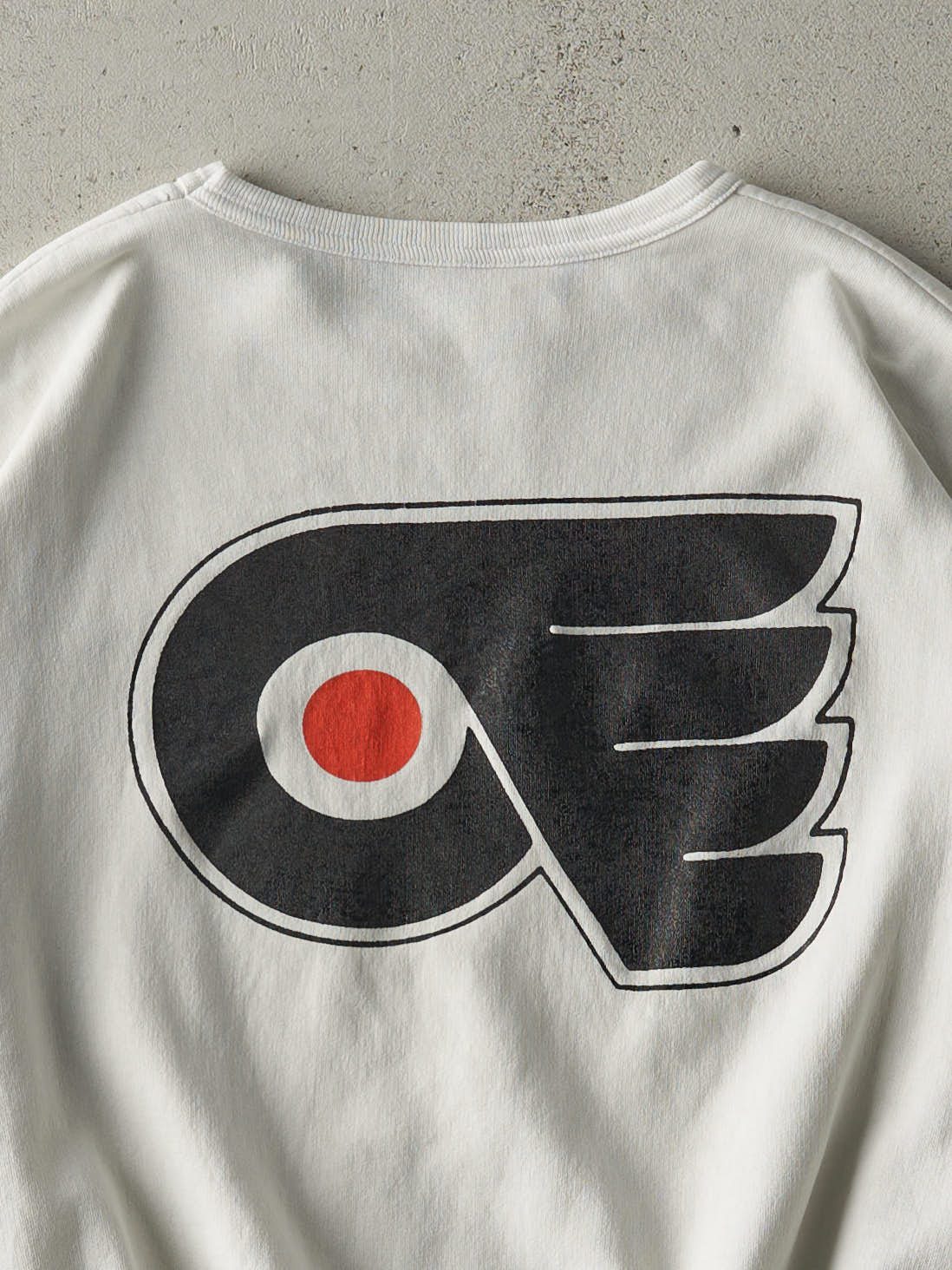 Vintage 90s White Philadelphia Flyers Crewneck (M)