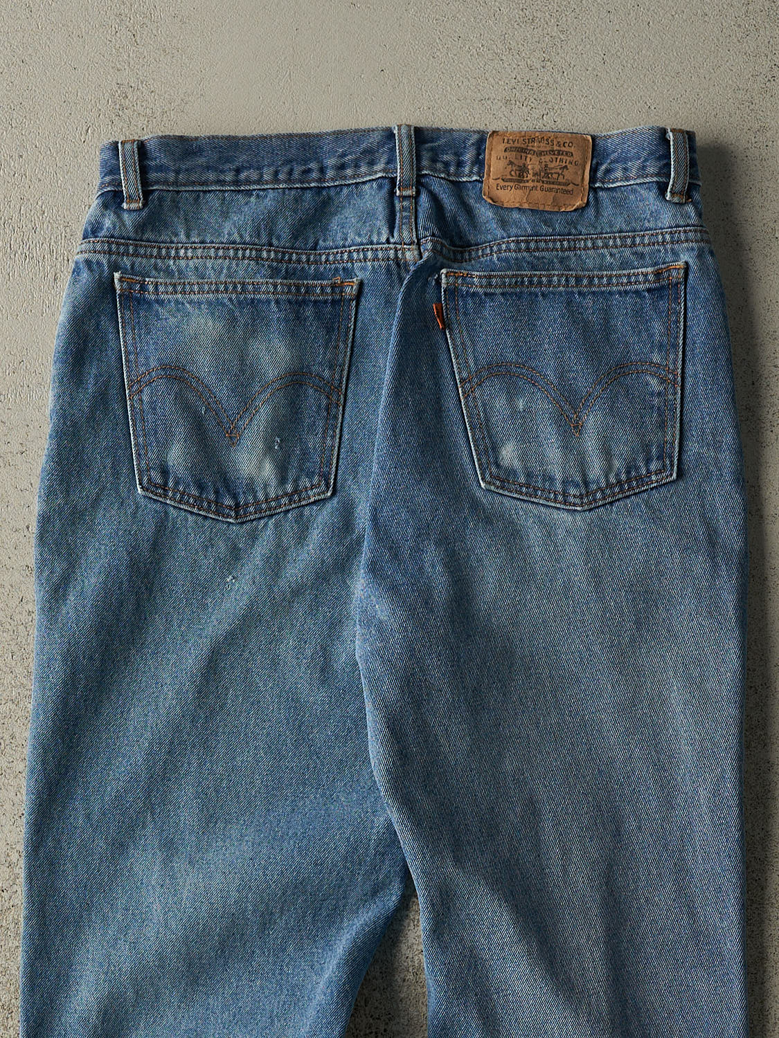 Vintage 80s Light Wash Levi's Orange Tab Jeans (32x28)