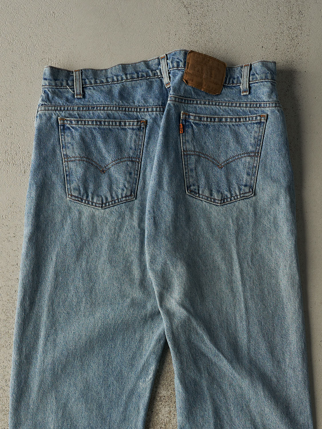 Vintage 80s Light Wash Levi's Orange Tab 505 Jeans (36x31.5)