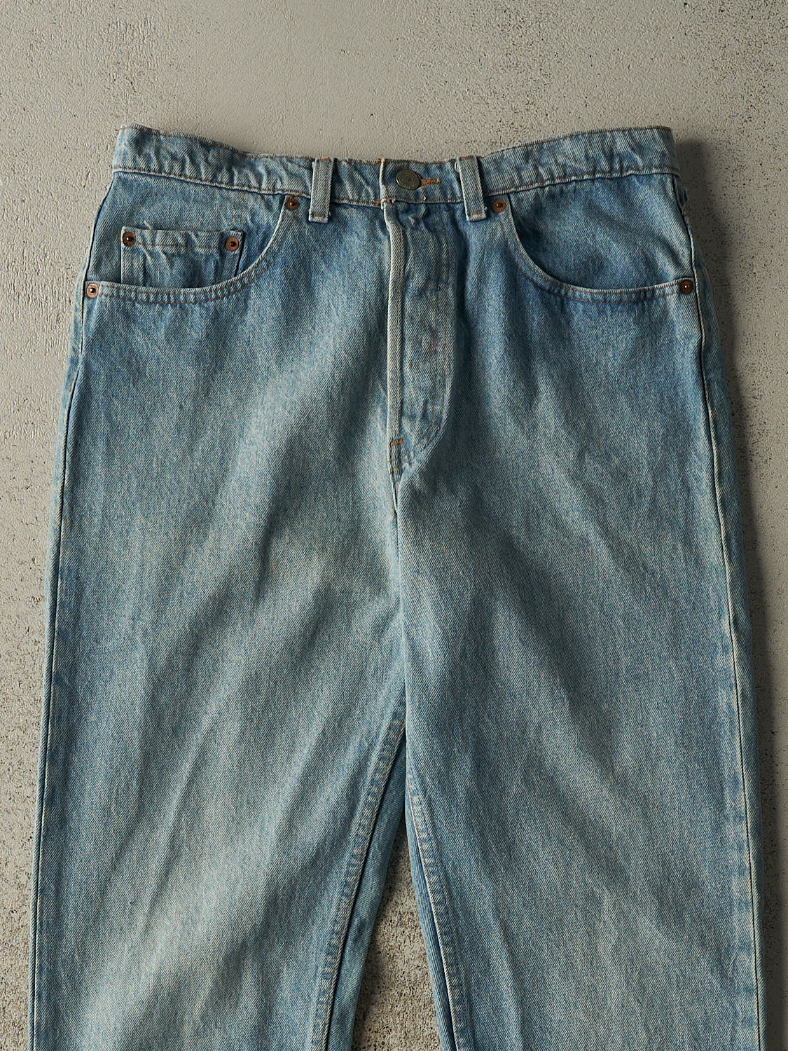 Vintage 90s Light Wash Levi's 501 Jeans (32x32)