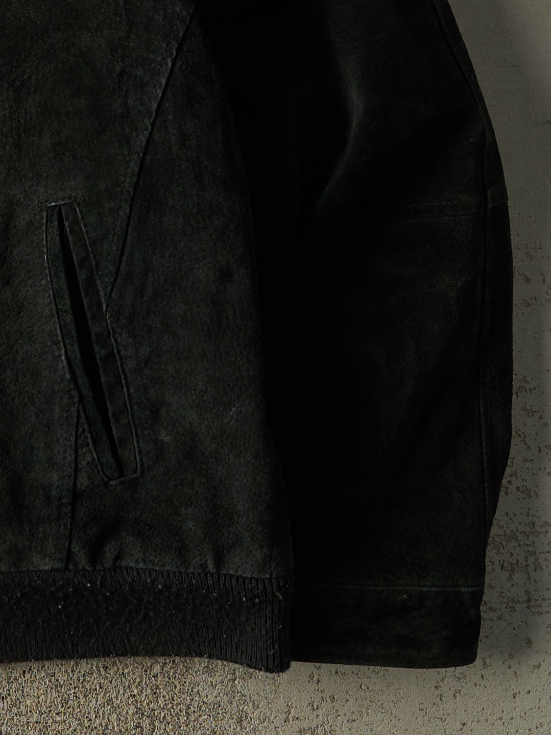 Vintage 90s Black Suede Bomber Jacket (L/XL)