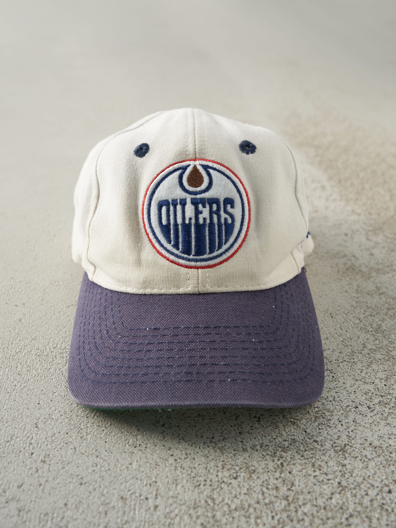 Vintage 90s White & Navy Edmonton Oilers Russell Athletics Snapback