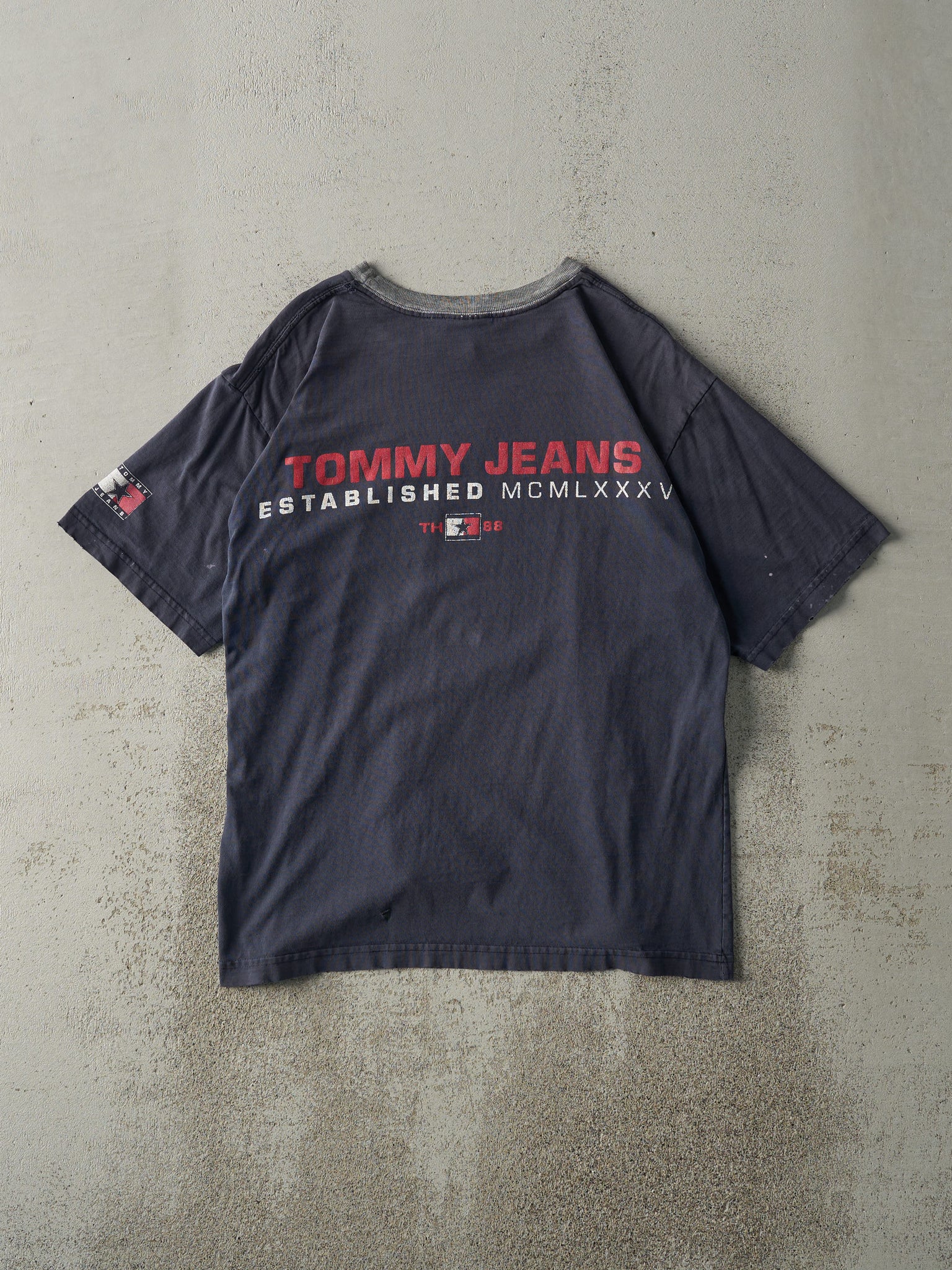 Vintage Y2K Navy Blue Tommy Jeans Tee (M)