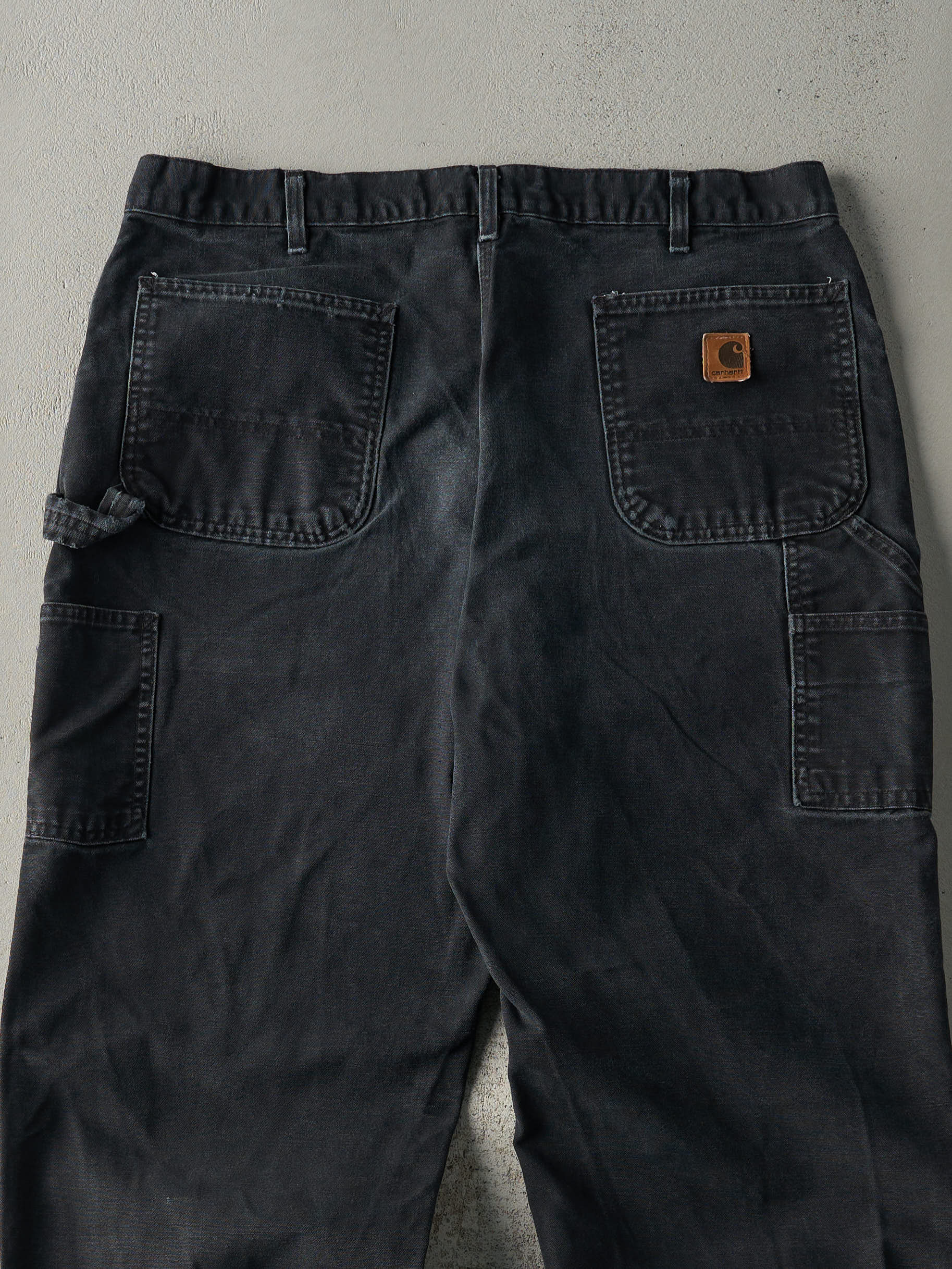 Vintage Y2K Black Dungaree Fit Carhartt Carpenter Pants (37x30.5)