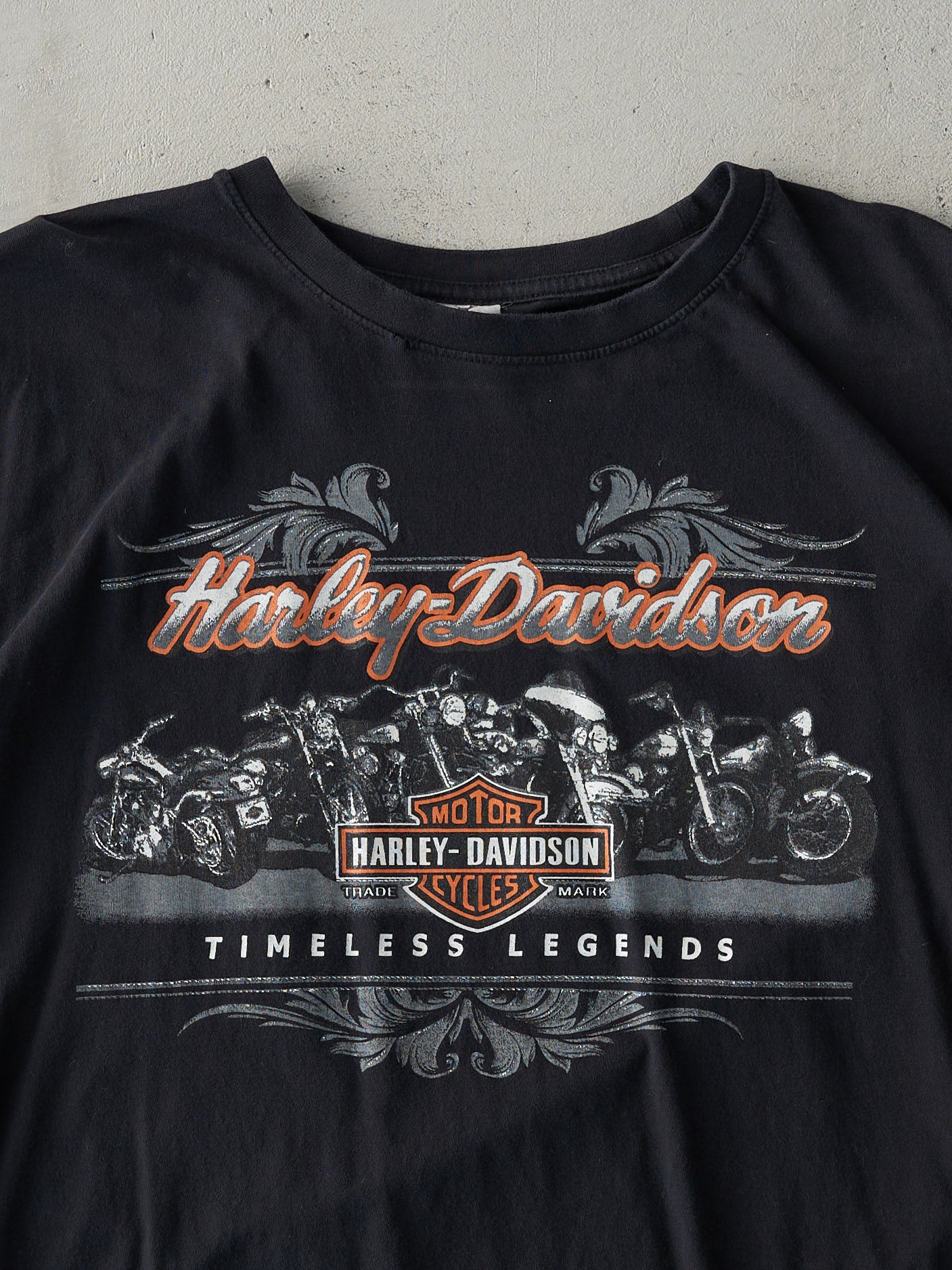 Vintage Y2K Black Harley Davidson Timeless Legends Tee (M)