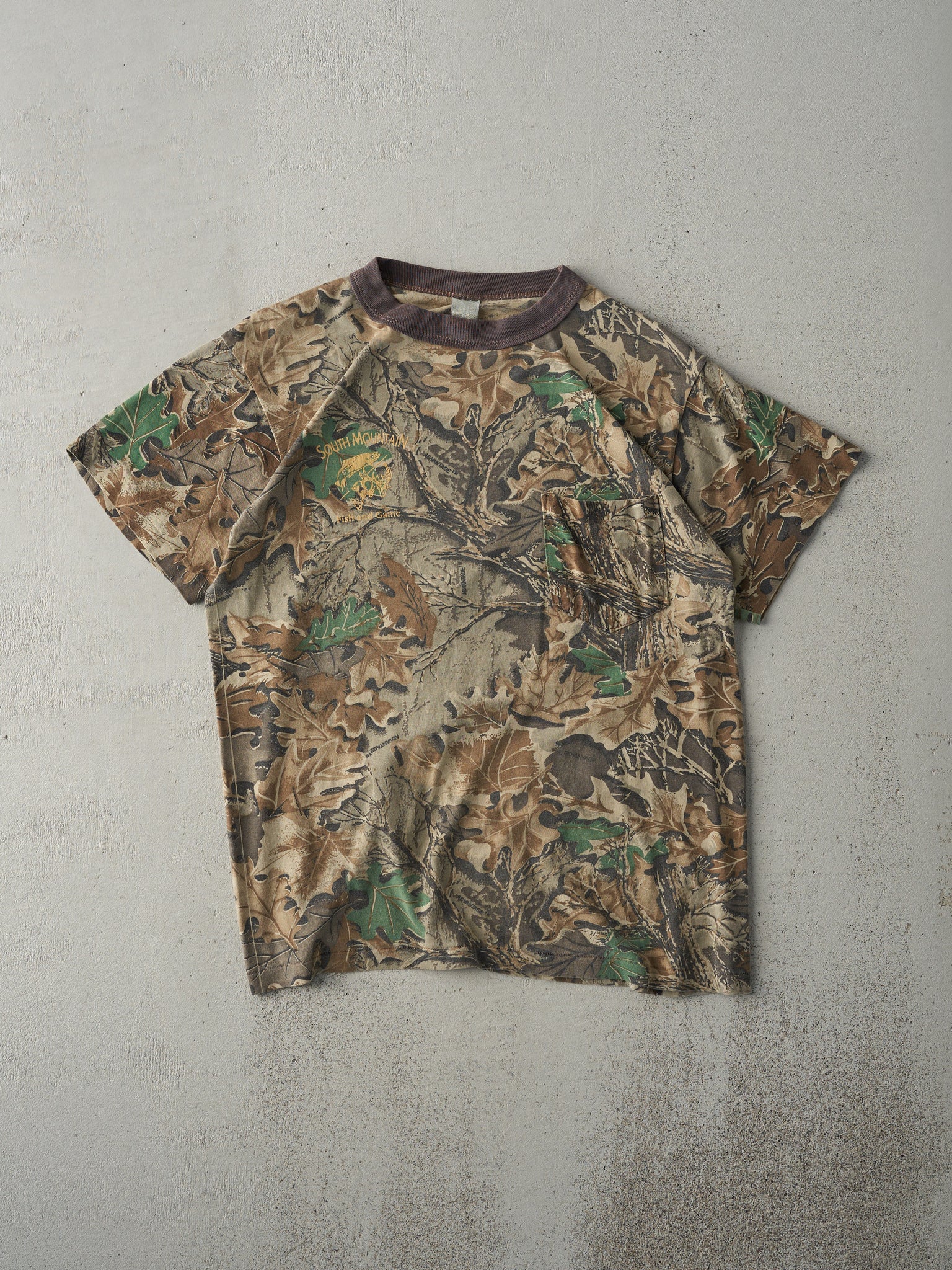 Vintage 90s Faded Brown Advantage x South Mountain Camo Pocket Tee (S/M)