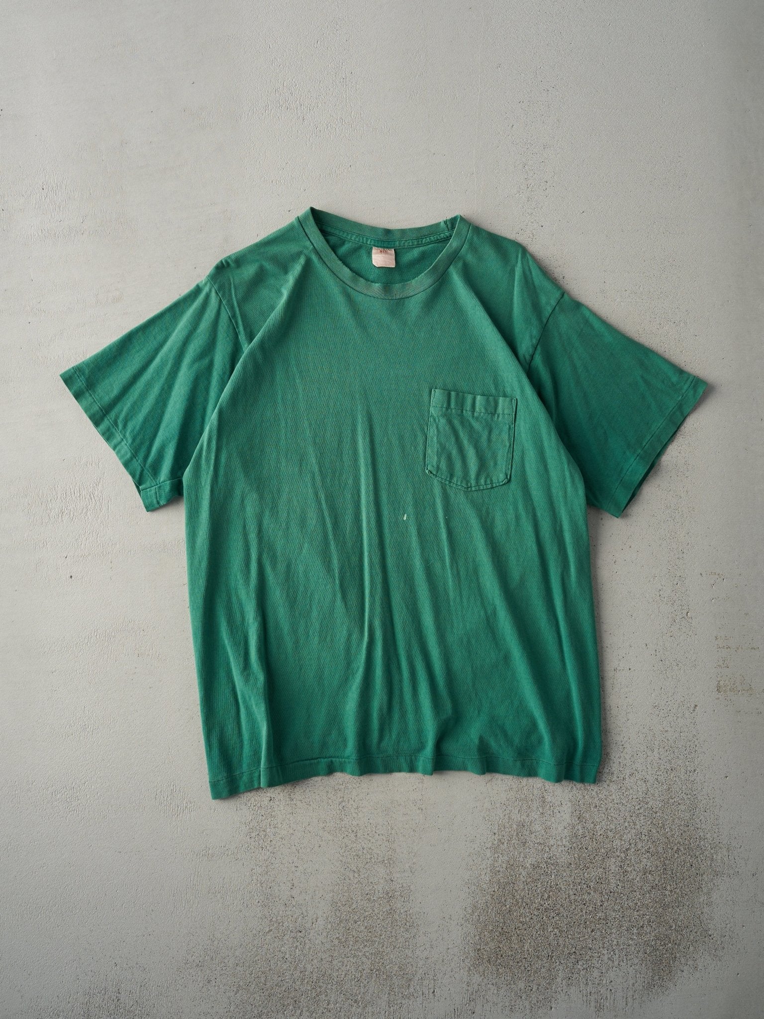 Vintage 90s Green Blank Single Stitch Pocket Tee (M)
